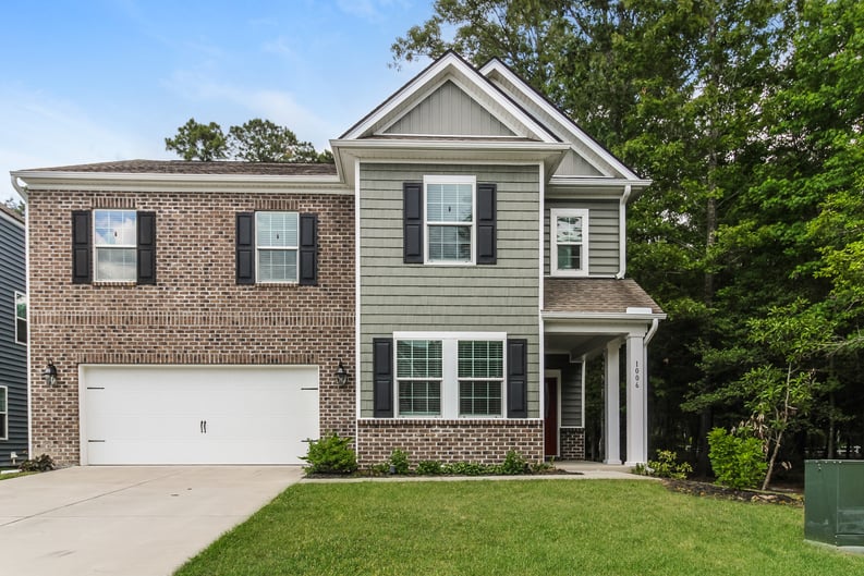 Property photo 1 of 1006 Mossy Rock Dr