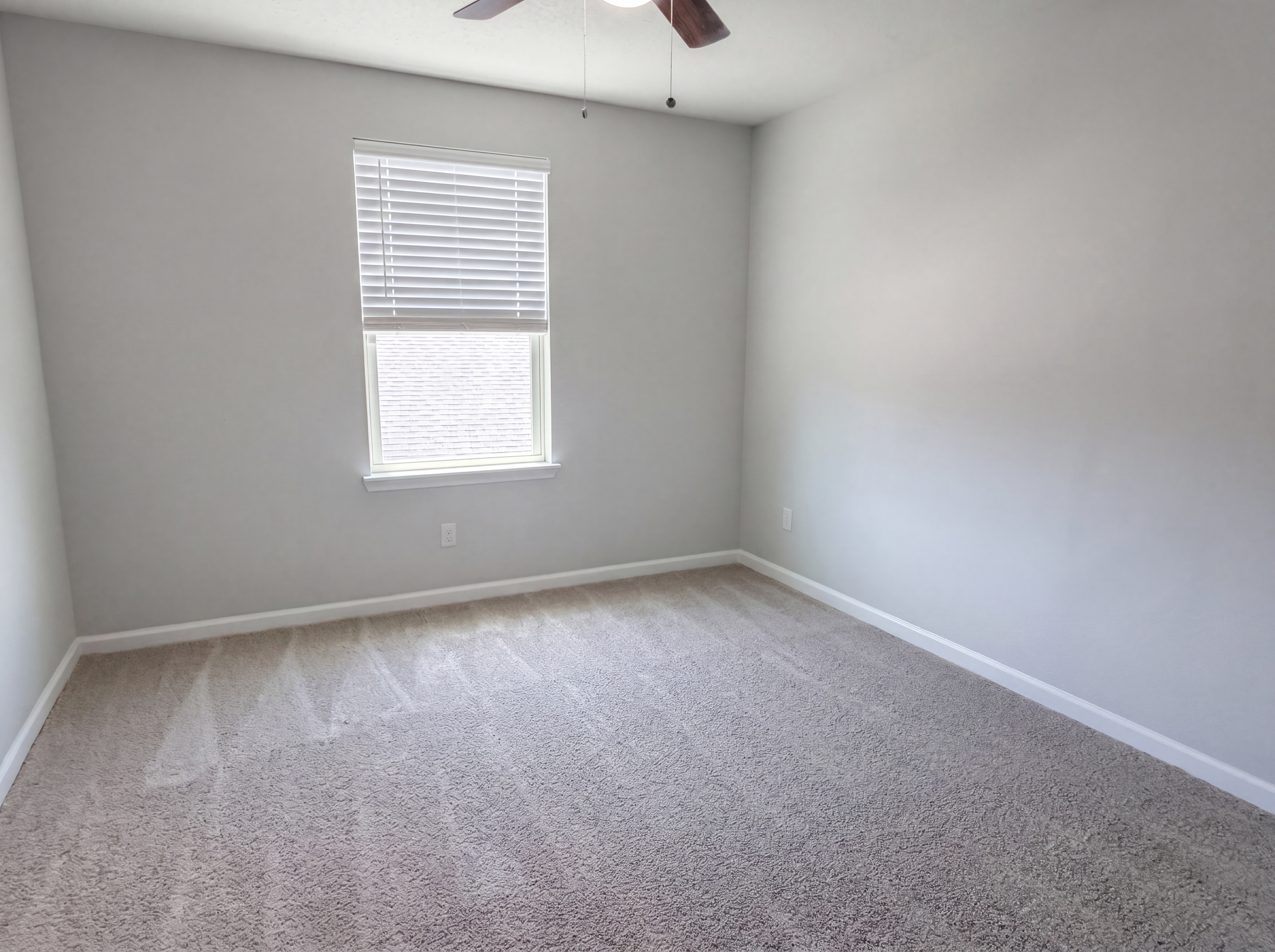 Photo 14 of 25 of 95443 Woodbridge Pkwy, Fernandina Beach, FL