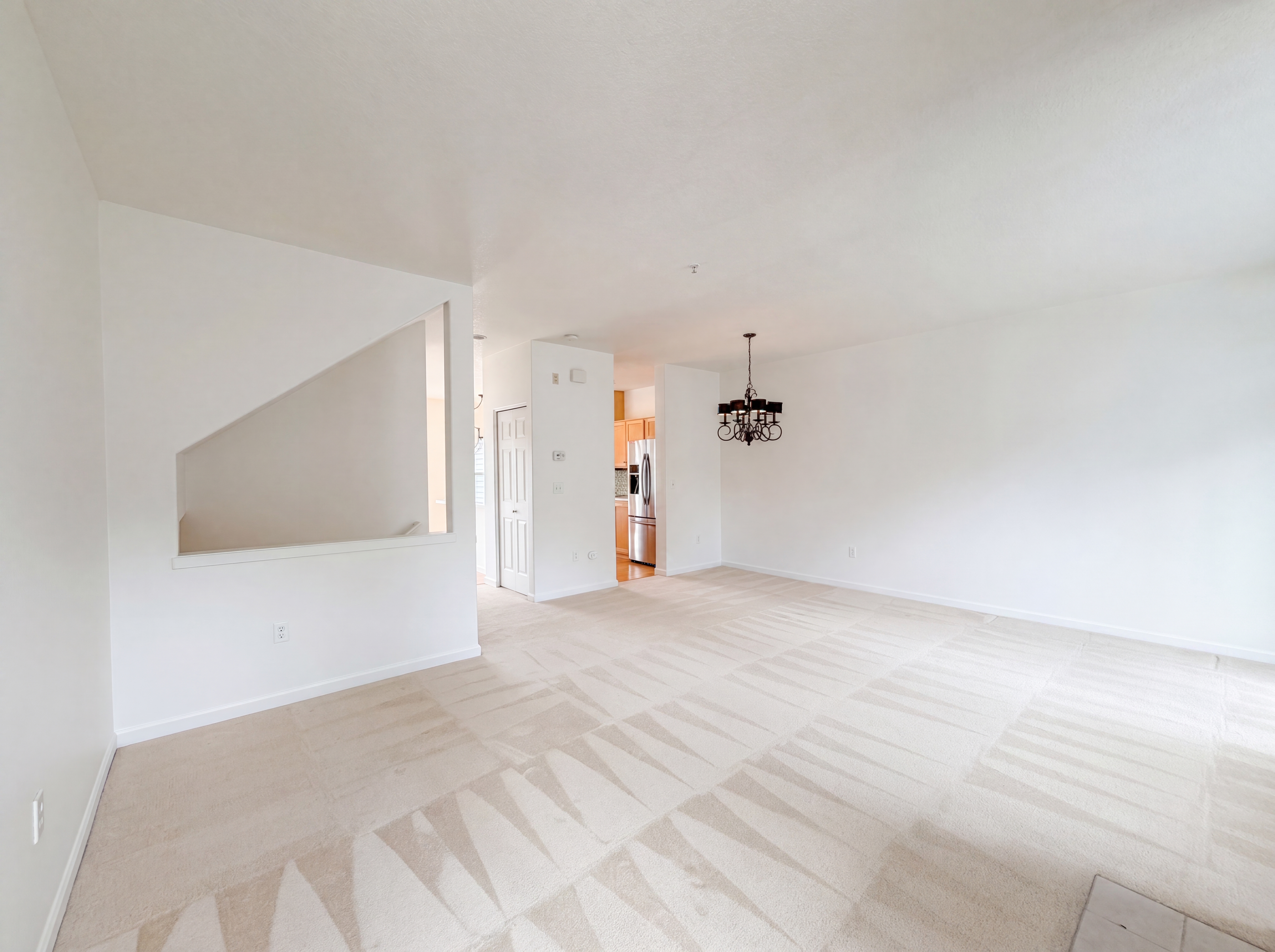Photo 9 of 26 of 15485 SW Sparrow Loop, Beaverton, OR