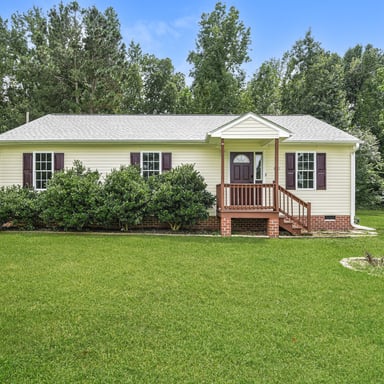 Property photo 1 of 825 Nottoway Ave
