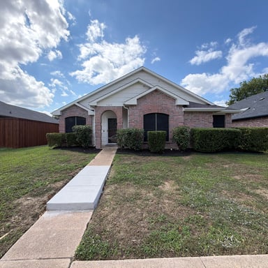Property photo 1 of 1625 Cool Springs Dr