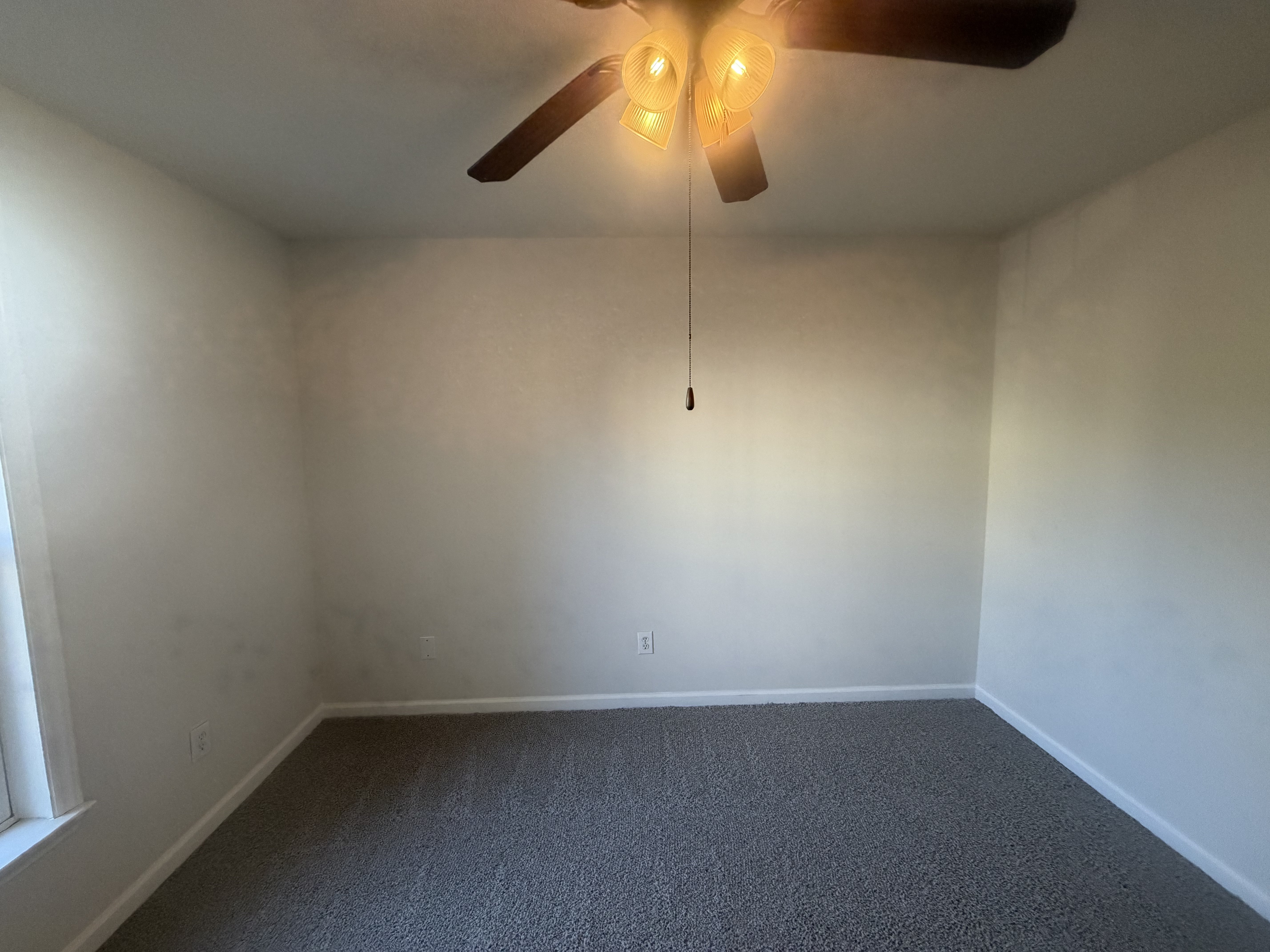 Photo 4 of 18 of 3721 Morris Farm Dr, Greensboro, NC