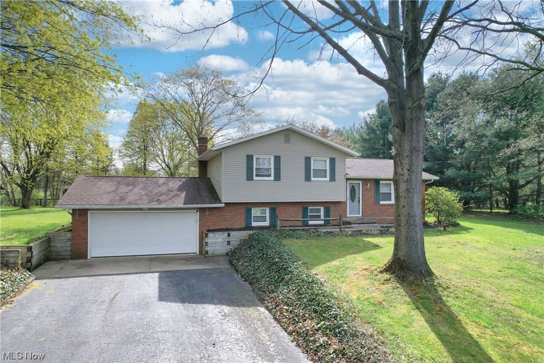 2946 Mogadore Rd, Tallmadge, OH 44278 Opendoor