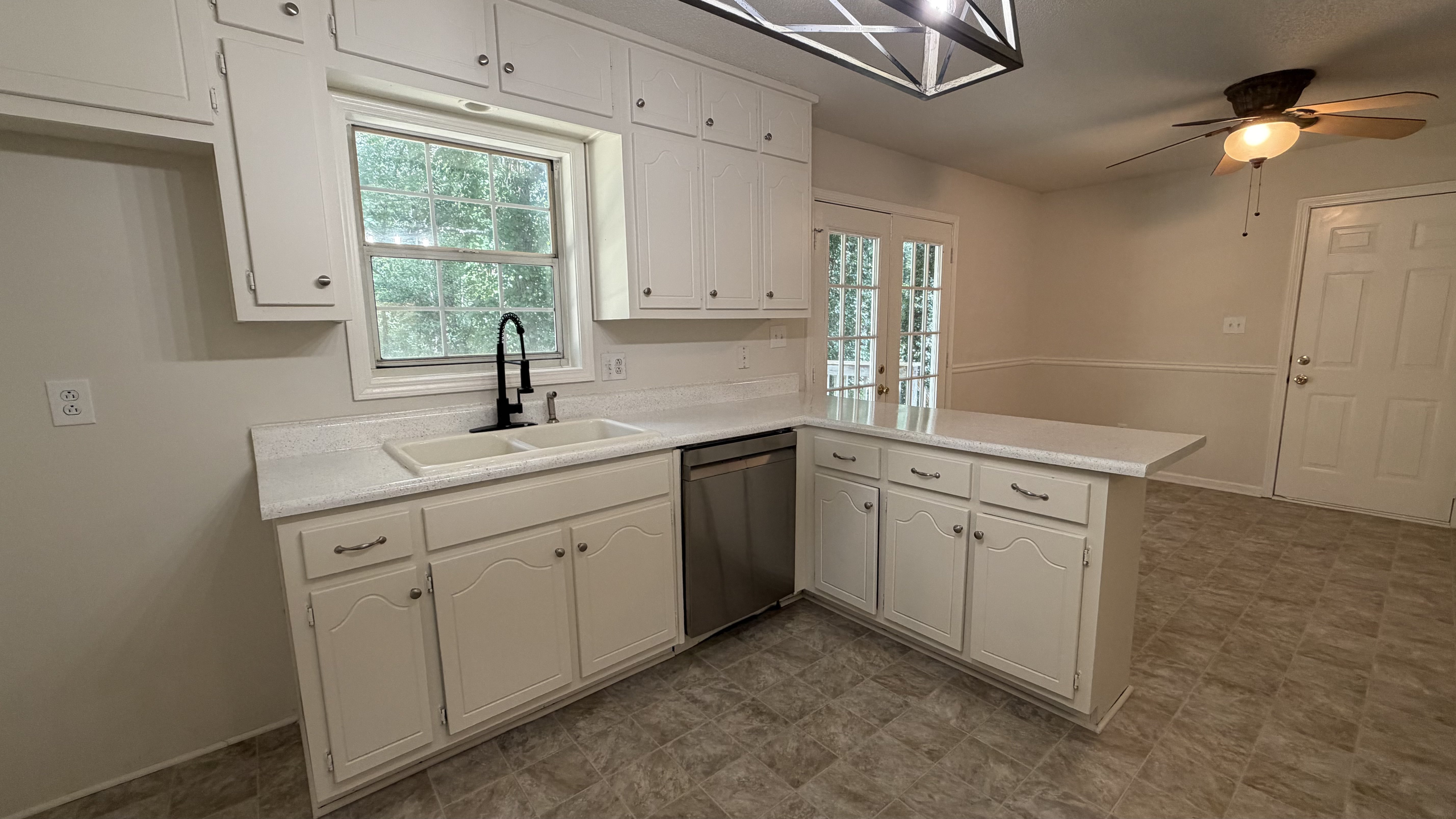 Photo 22 of 24 of 2158 Chambers Rd, McDonough, GA