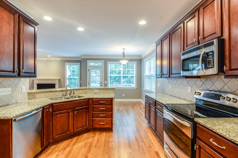 Photo 2 of 26 - 2261 Dunlin Ln, Raleigh, NC 27614