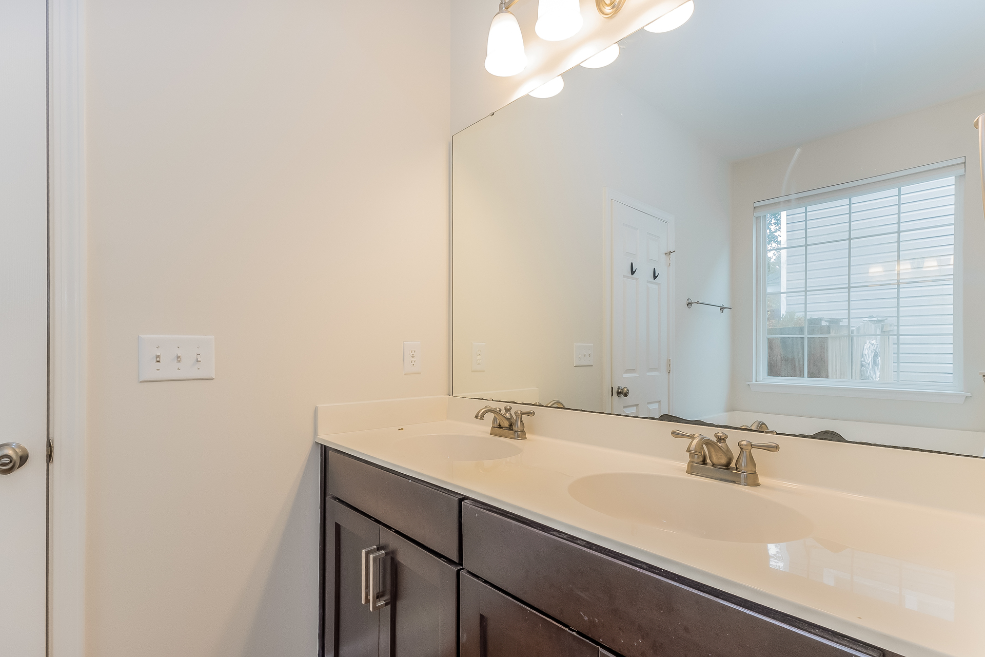 Photo 8 of 19 of 278 Chemistry Cir, Ladson, SC