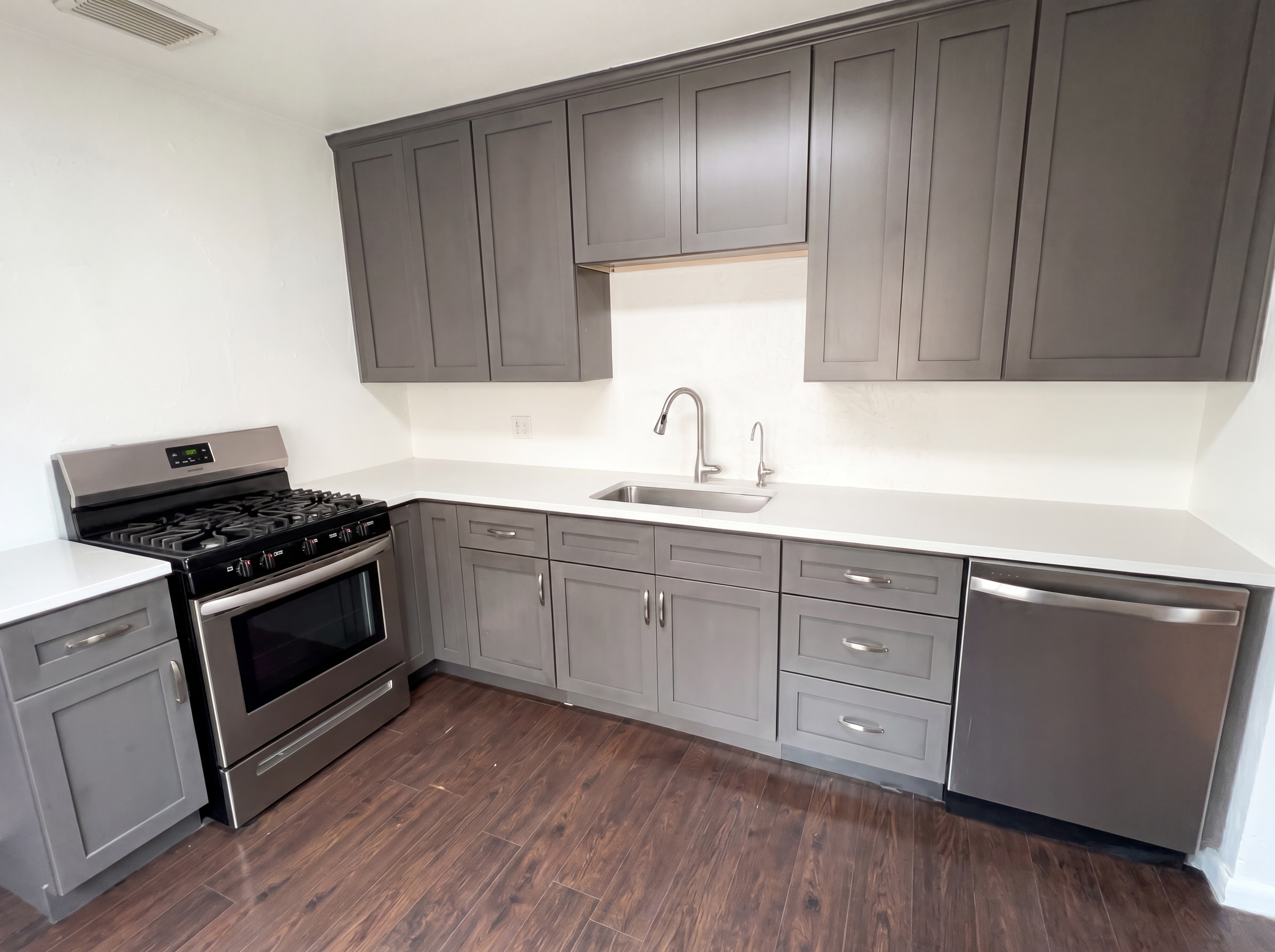 Photo 6 of 18 of 818 W Rush St, Enid, OK