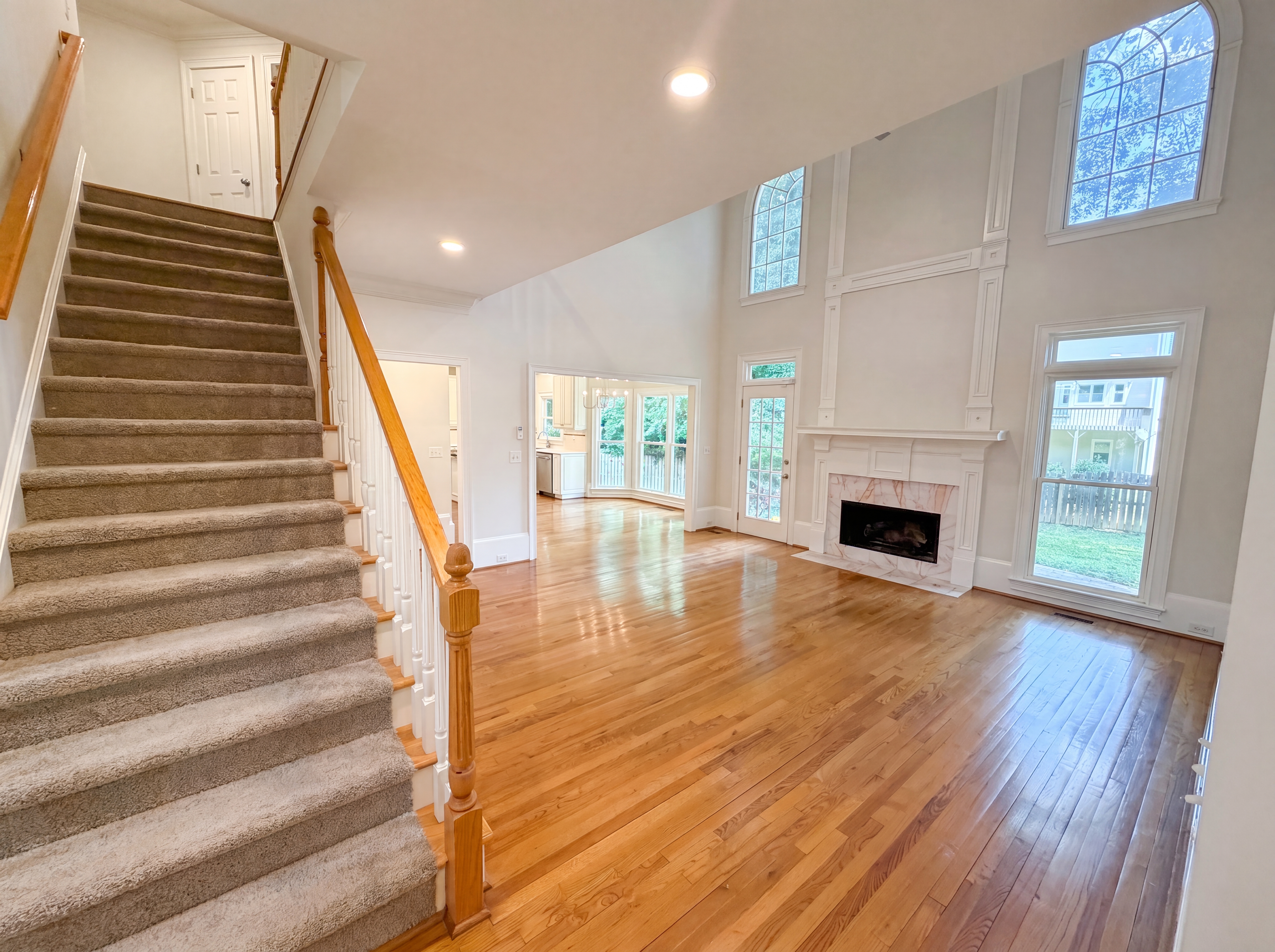 Photo 9 of 32 of 1984 Charrwood Ct, Marietta, GA