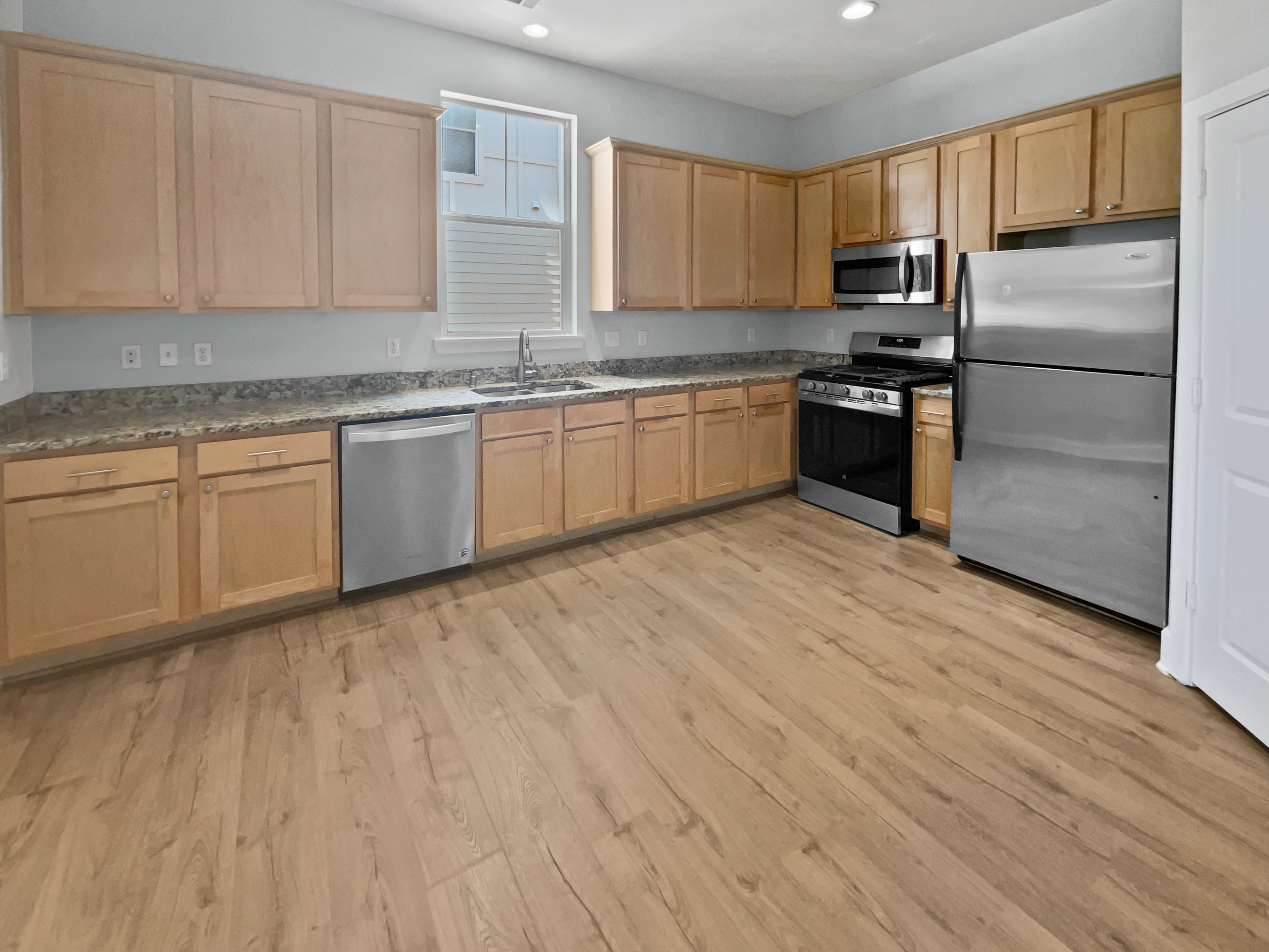Photo 14 of 23 of 1616 Tribeca Way, Dallas, TX