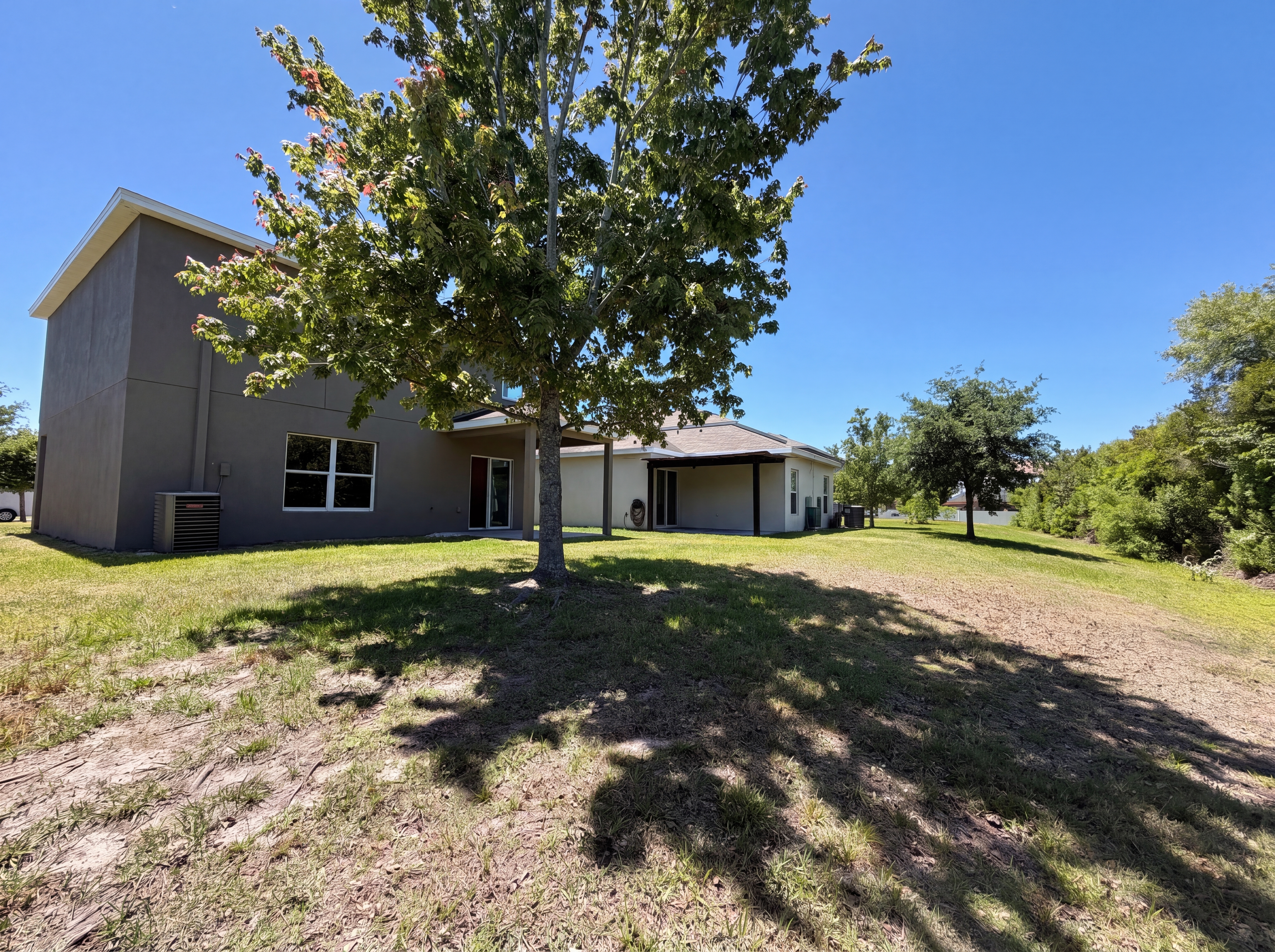 Photo 29 of 32 of 14405 Scottburgh Glen Dr, Wimauma, FL