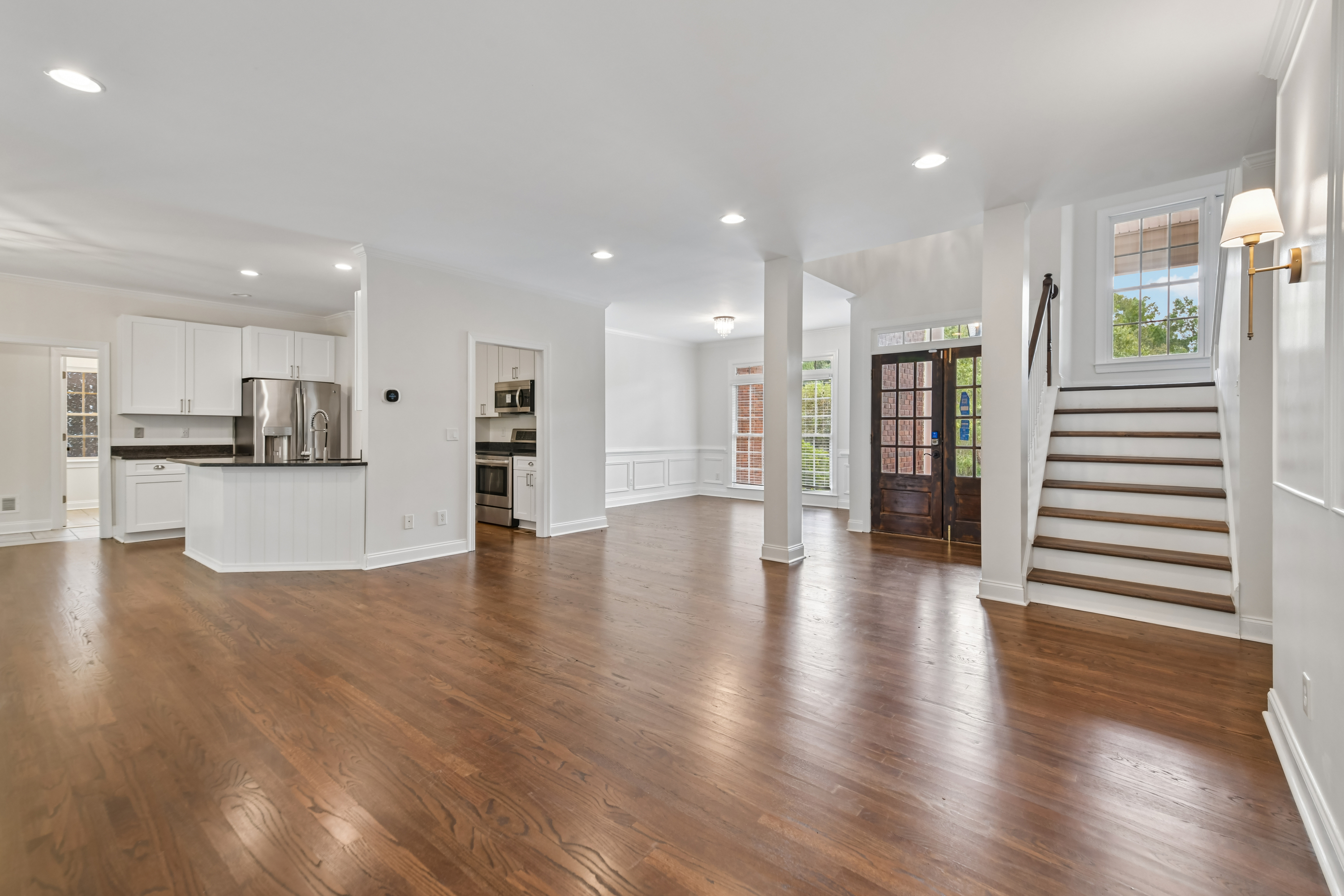 Photo 33 of 56 of 2298 Camden Dr SW, Marietta, GA