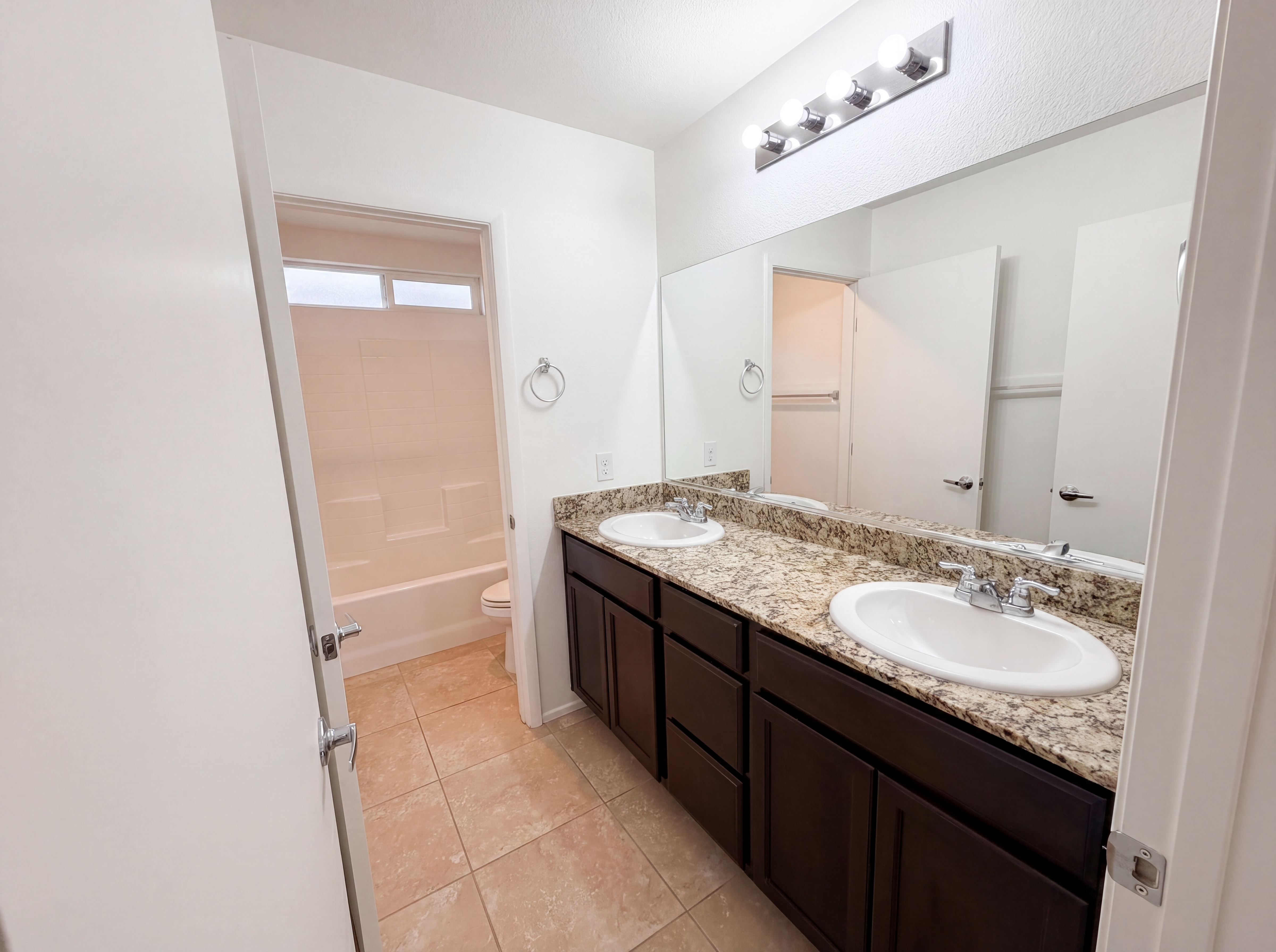 Photo 29 of 52 of 4036 White Opal St, Las Vegas, NV