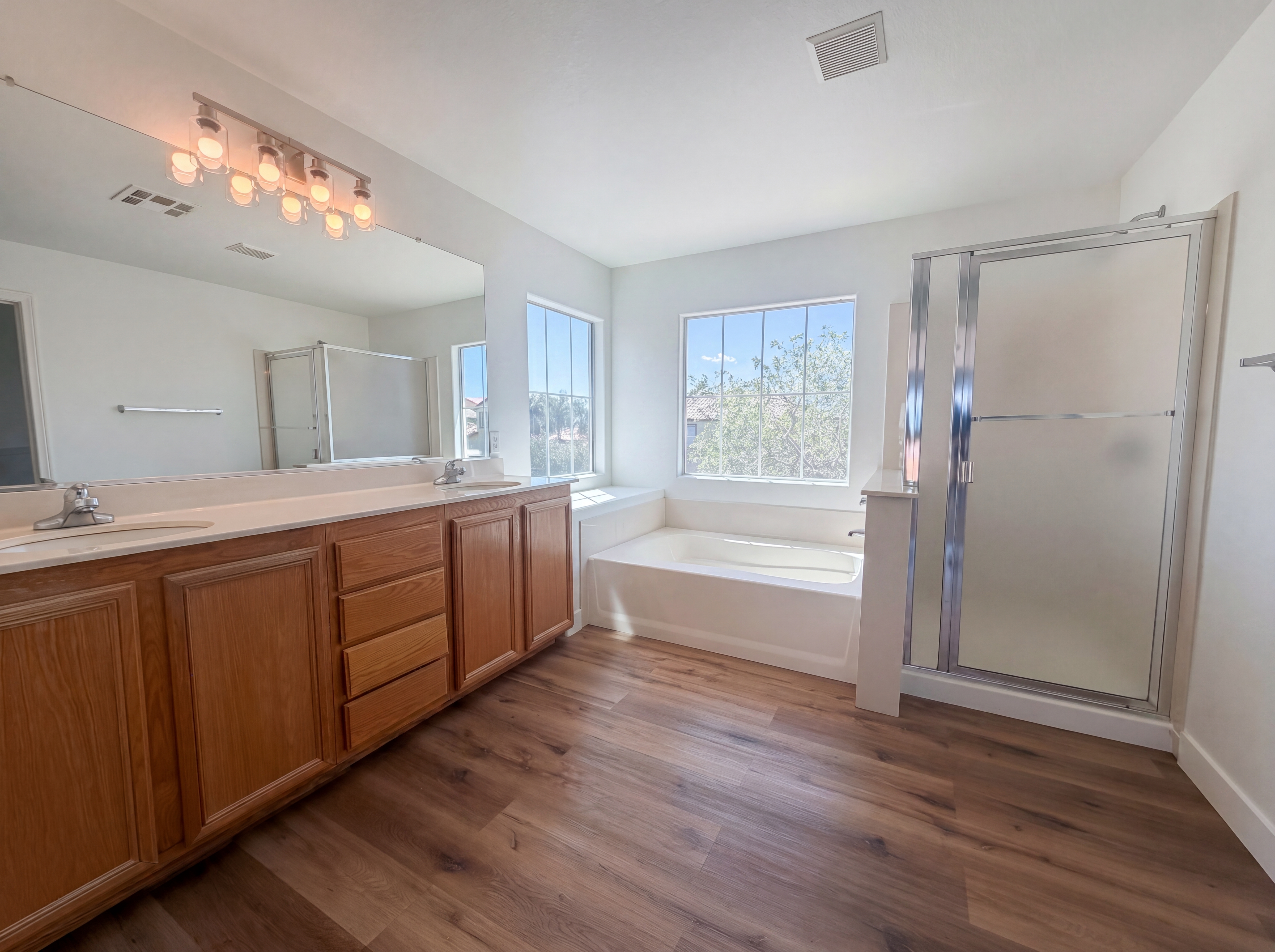 Photo 6 of 24 of 6224 Silver Edge St, North Las Vegas, NV