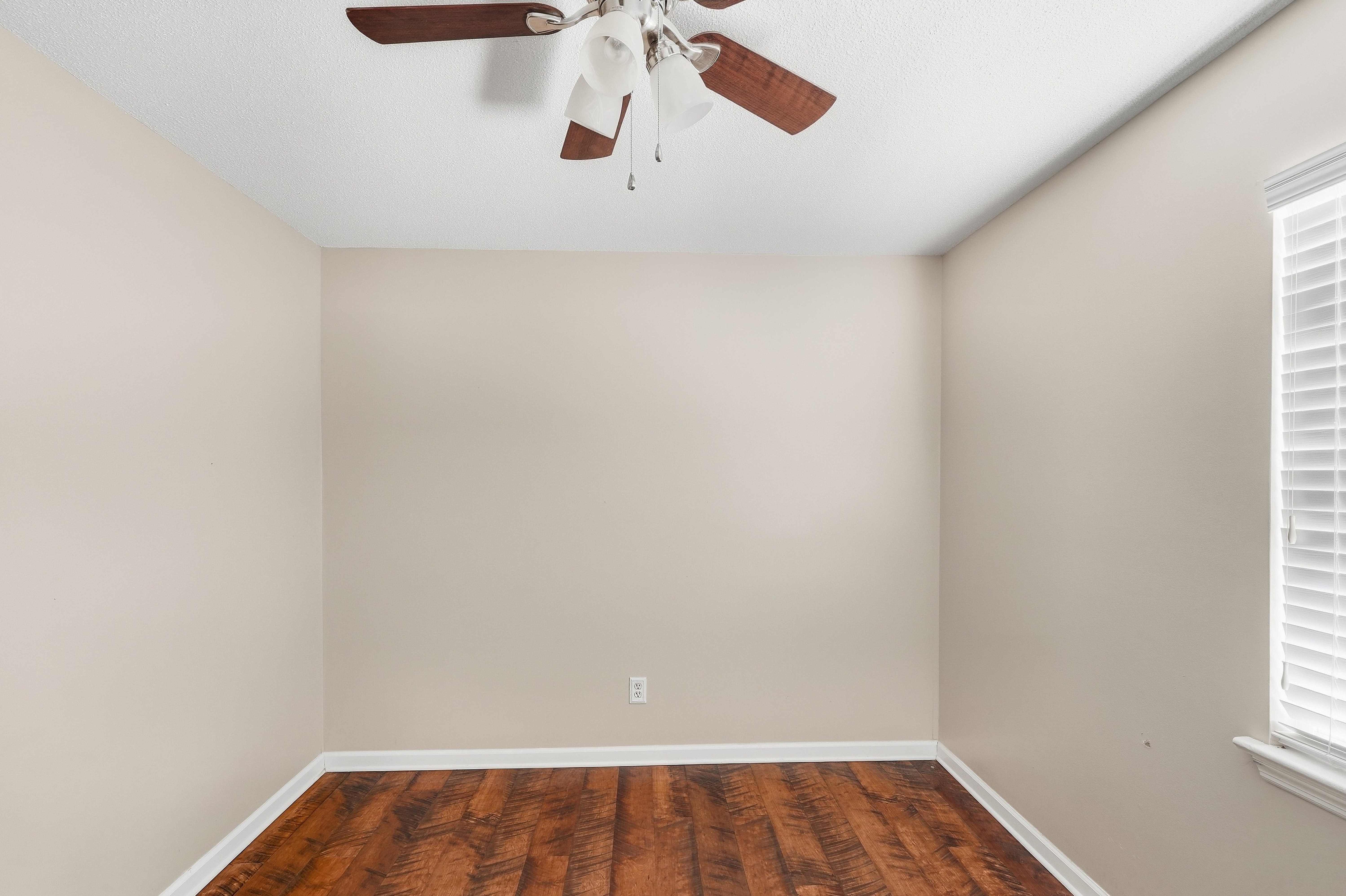 Photo 17 of 32 of 8269 Clipper Dr, Chattanooga, TN