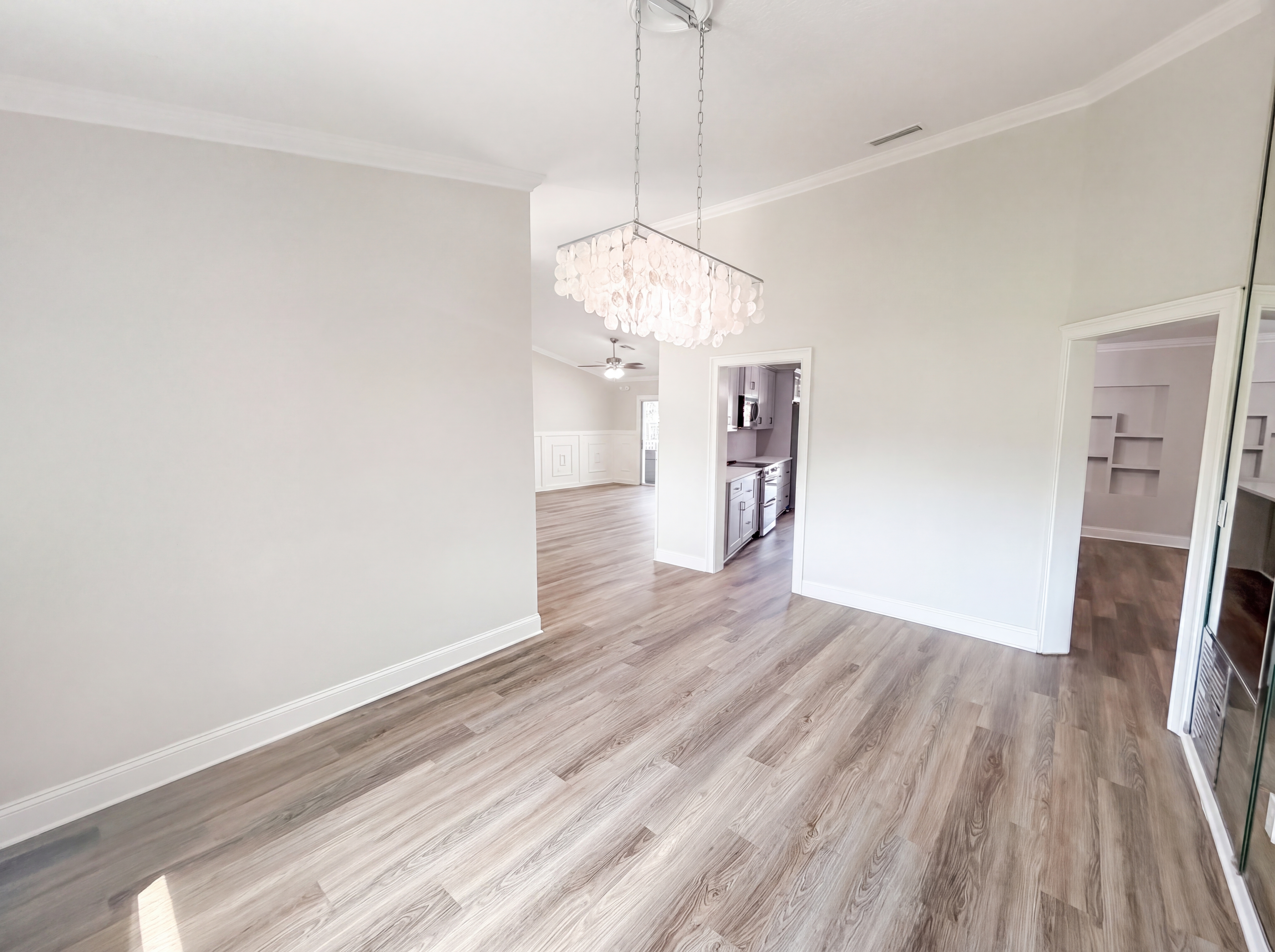 Photo 7 of 50 of 5609 Executive Dr, New Port Richey, FL