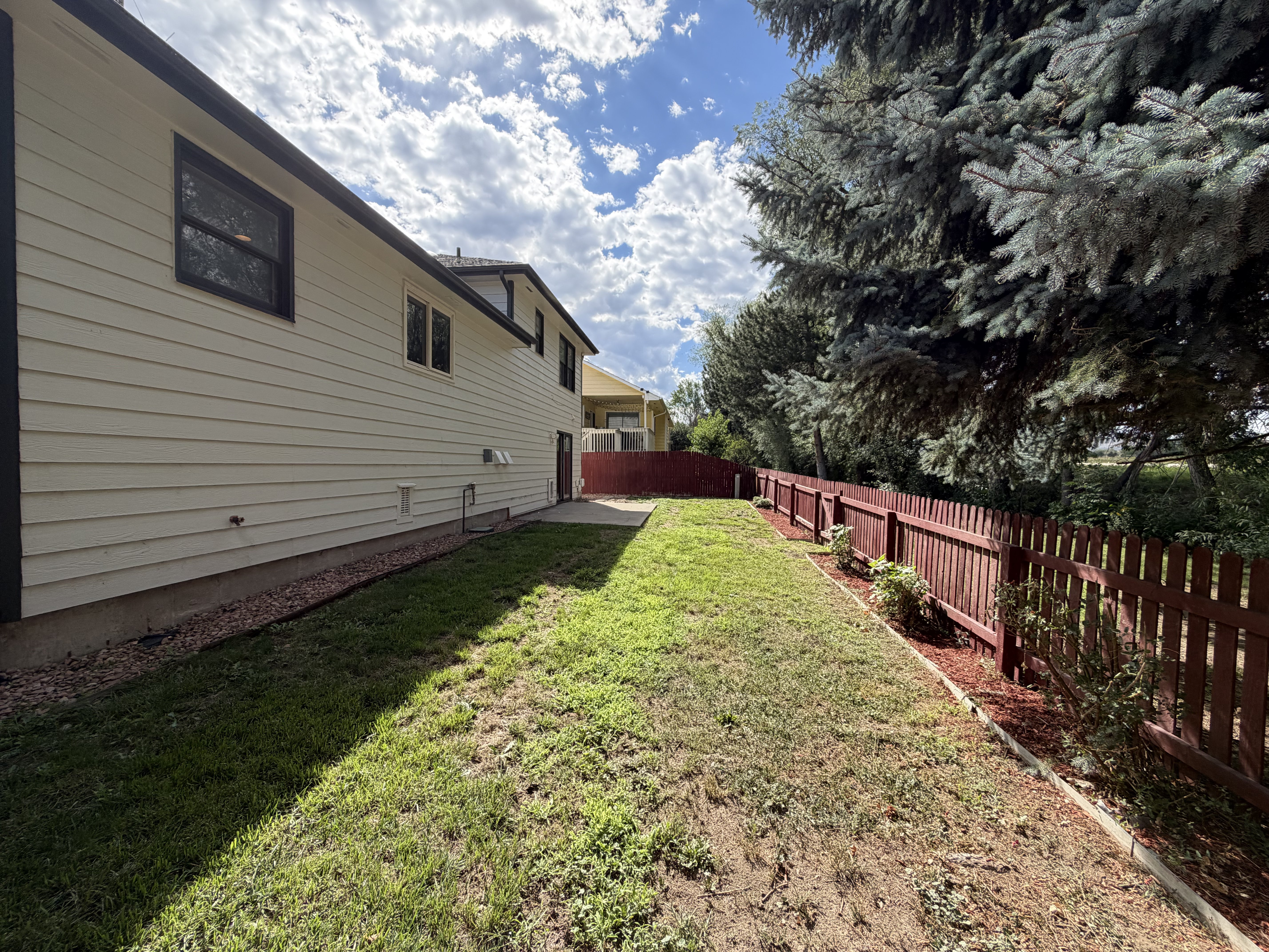 Photo 36 of 39 of 2924 Bow Line Pl, Longmont, CO