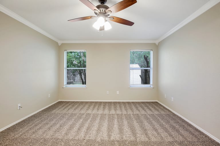 Photo 20 of 28 - 709 Stone Mesa Ct, Arlington, TX 76001