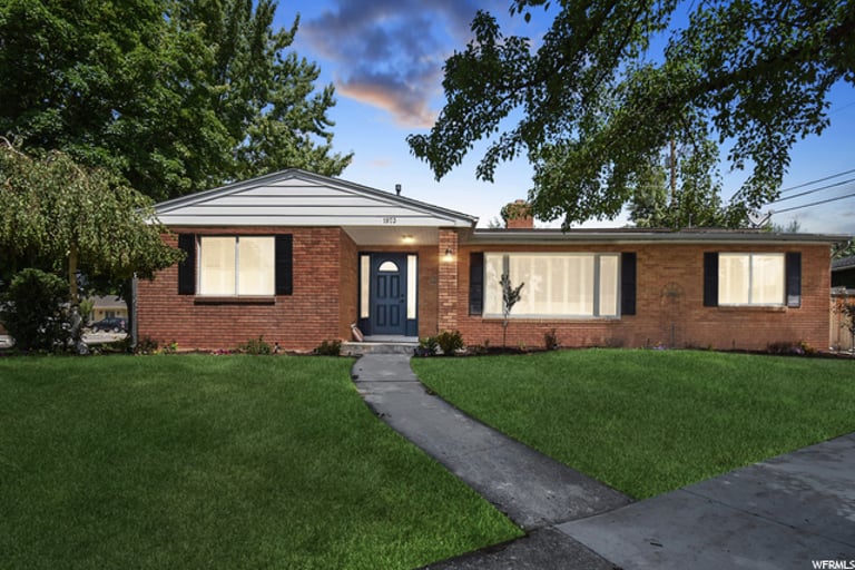 default property photo
