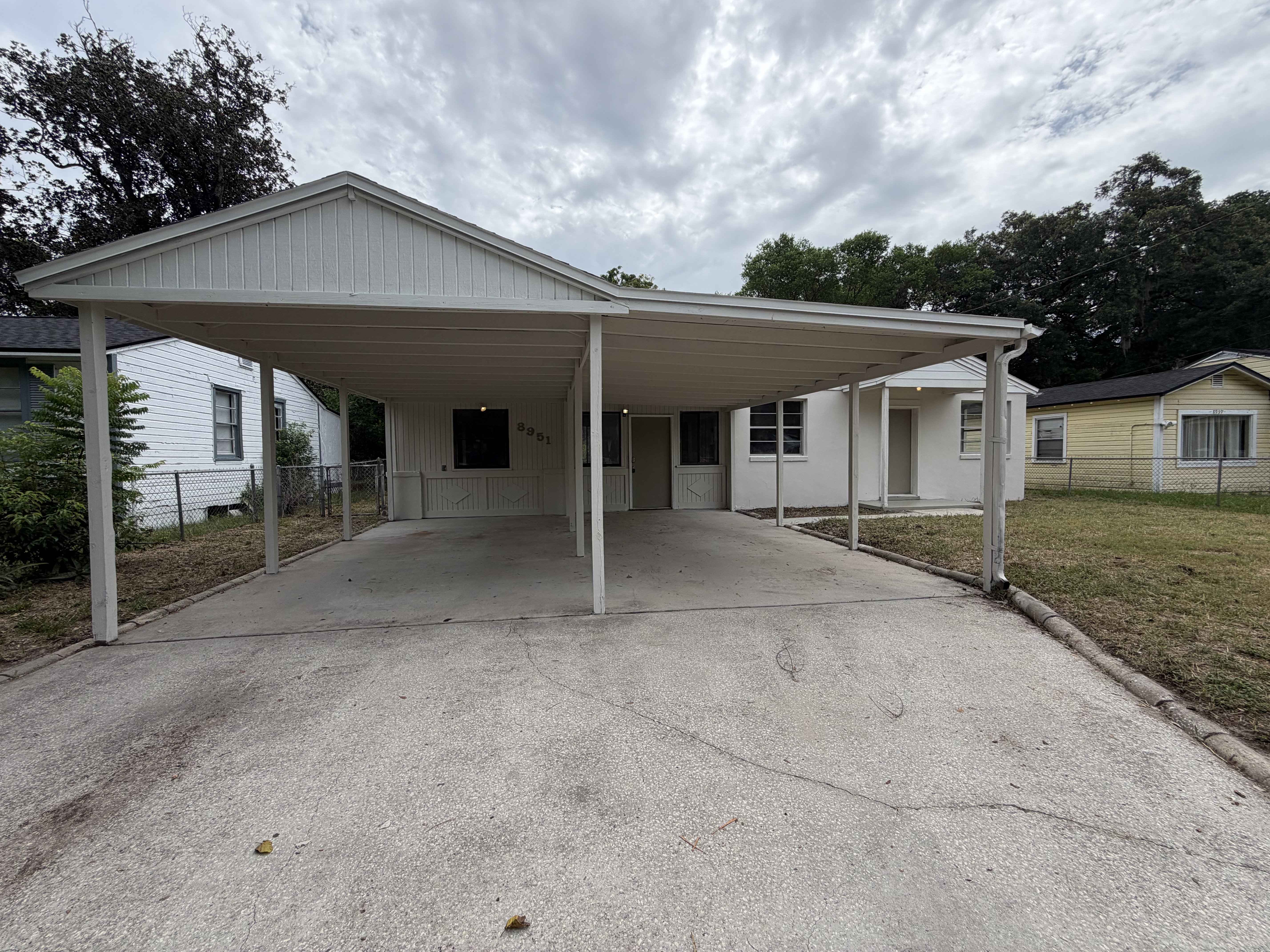 Photo 15 of 17 of 8951 Adams Ave, Jacksonville, FL