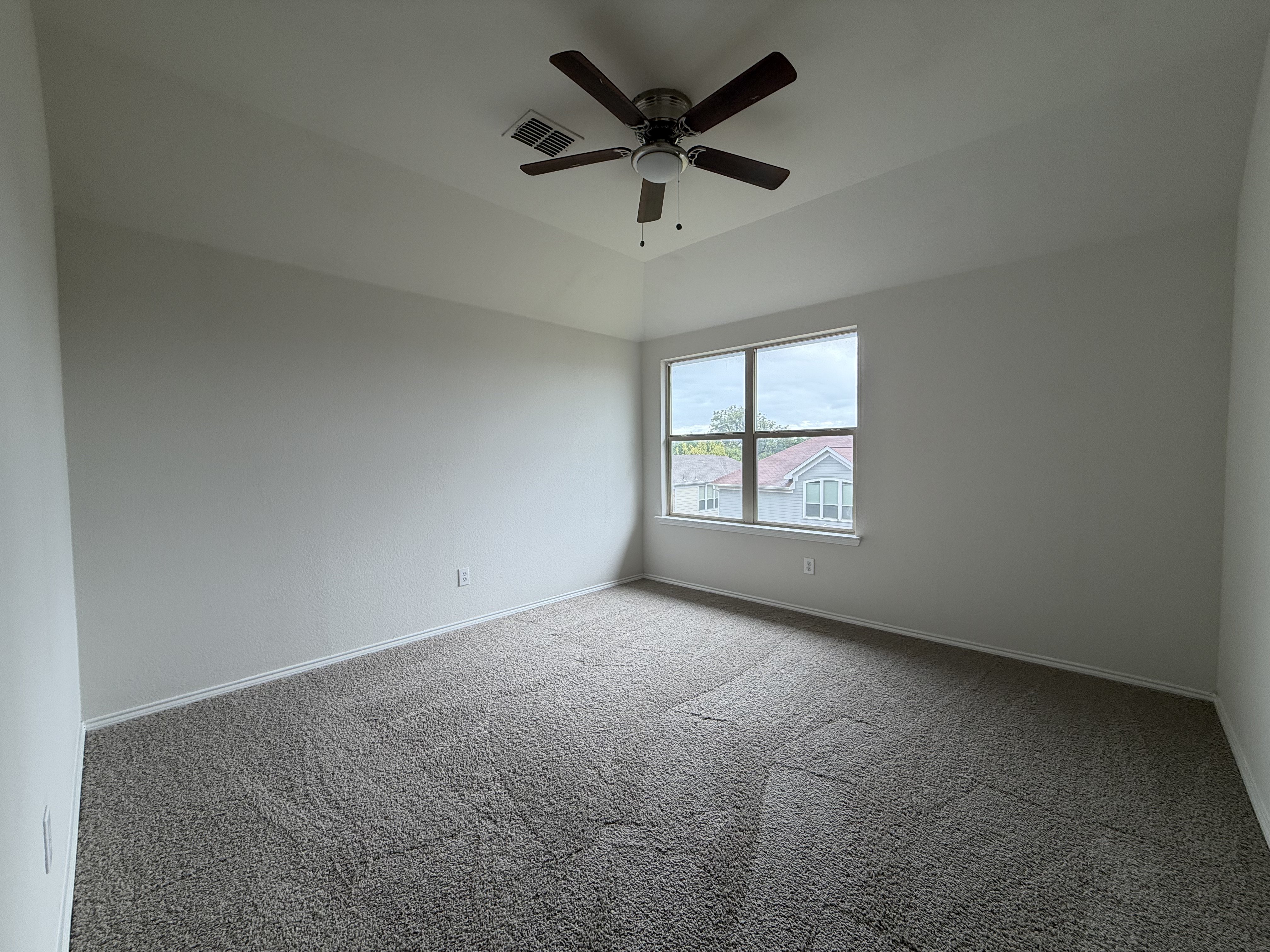 Photo 10 of 23 of 424 Cypress Hill Dr, McKinney, TX