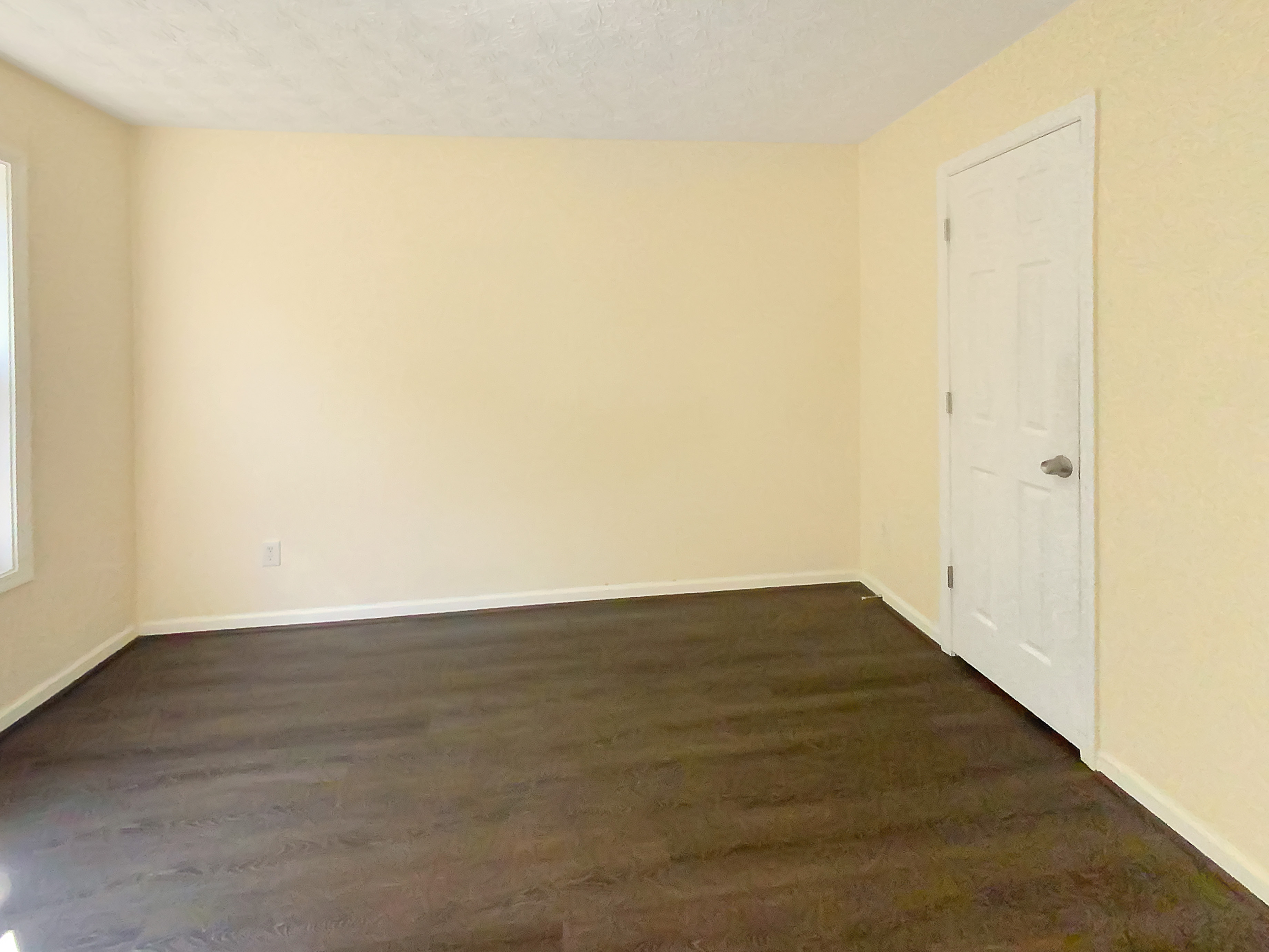 Photo 22 of 30 of 470 Trelawney Cir, Covington, GA
