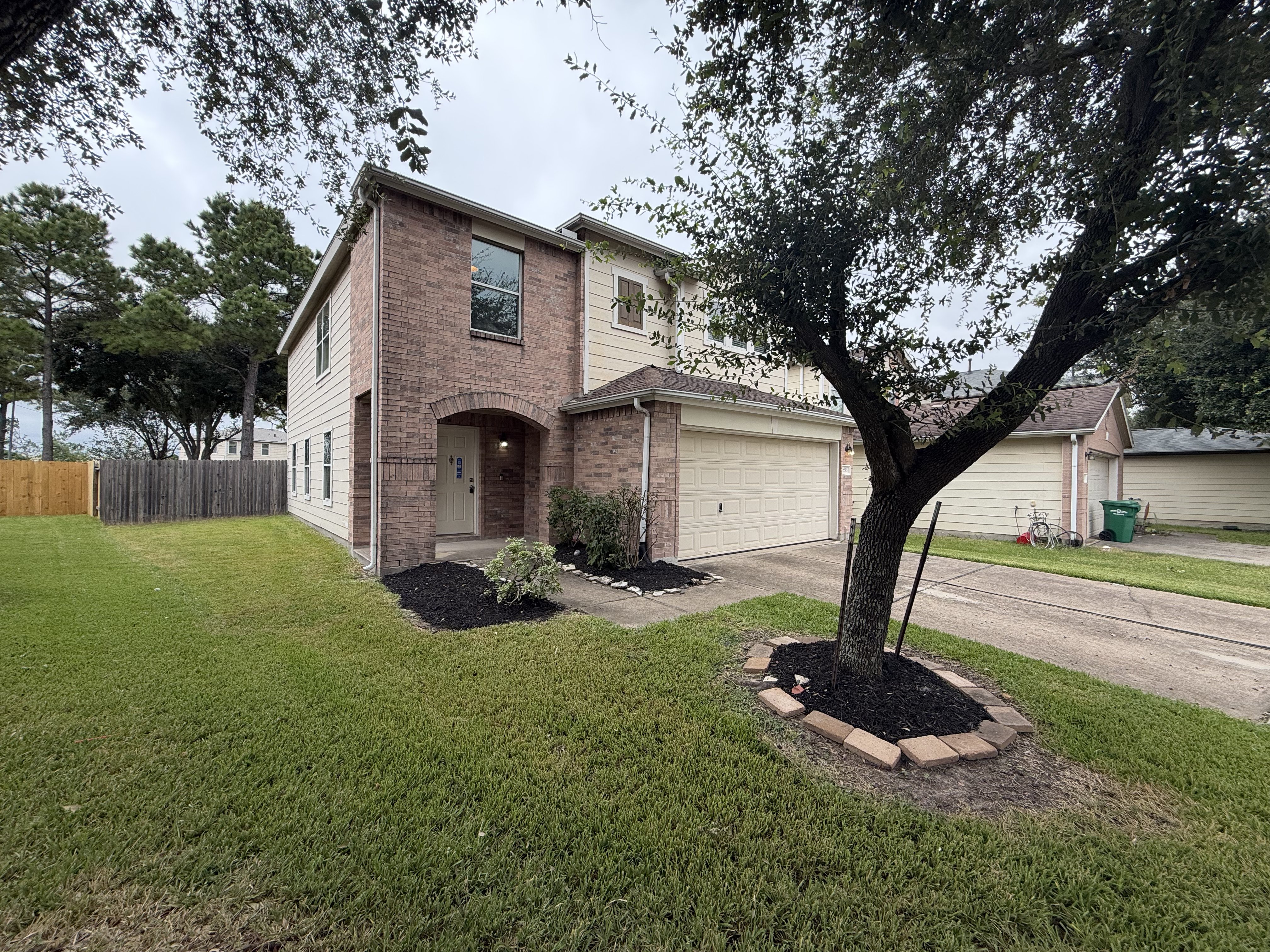 Photo 45 of 49 of 15515 Hollow Cypress Ct, Houston, TX