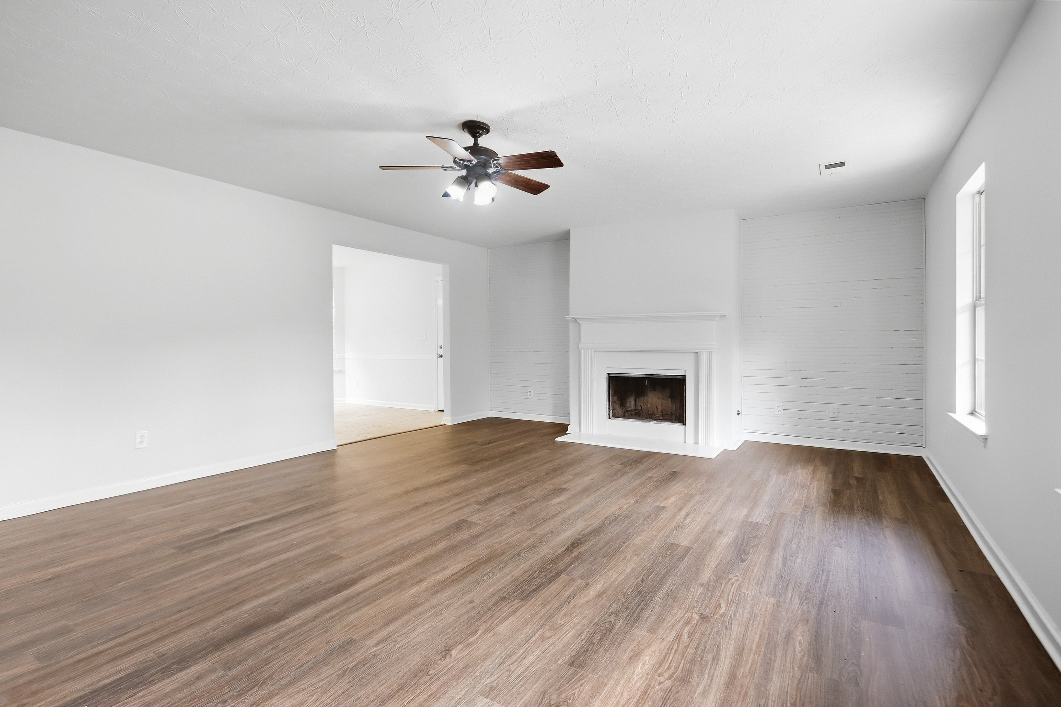 Photo 6 of 37 of 310 Kaden Ct, McDonough, GA