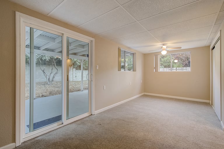 Photo 31 of 40 - 2600 Heidelberg Ct, Sacramento, CA 95826