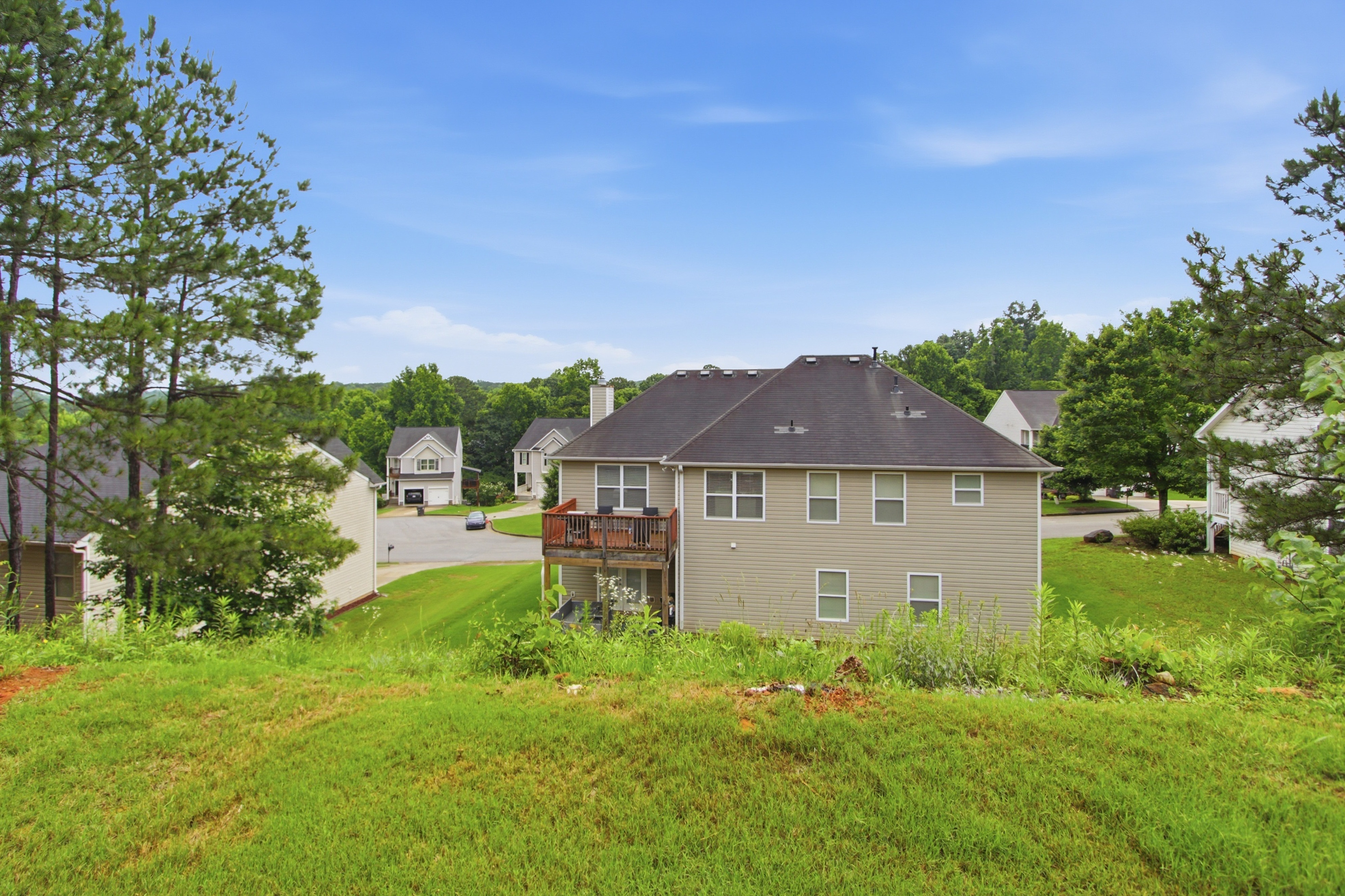 Photo 5 of 31 of 7130 Creeksong Dr, Douglasville, GA