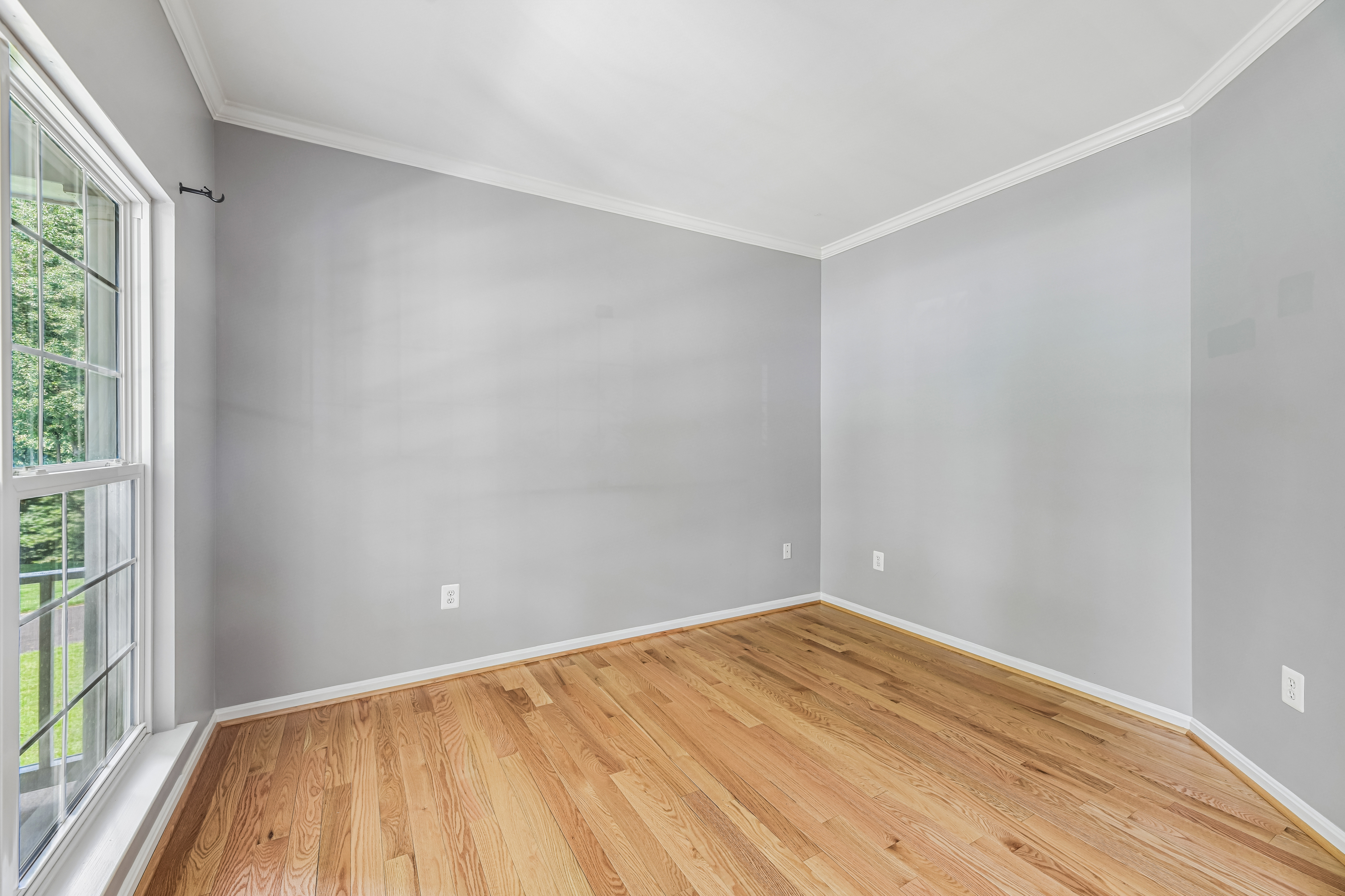 Photo 24 of 84 of 6046 Persinger House Ct, Manassas, VA