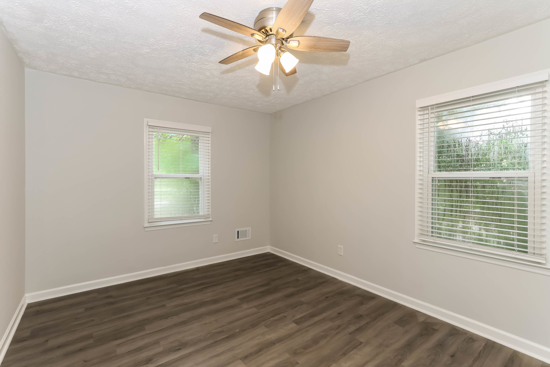 Photo 17 of 21 of 681 Henry St, Aiken, SC