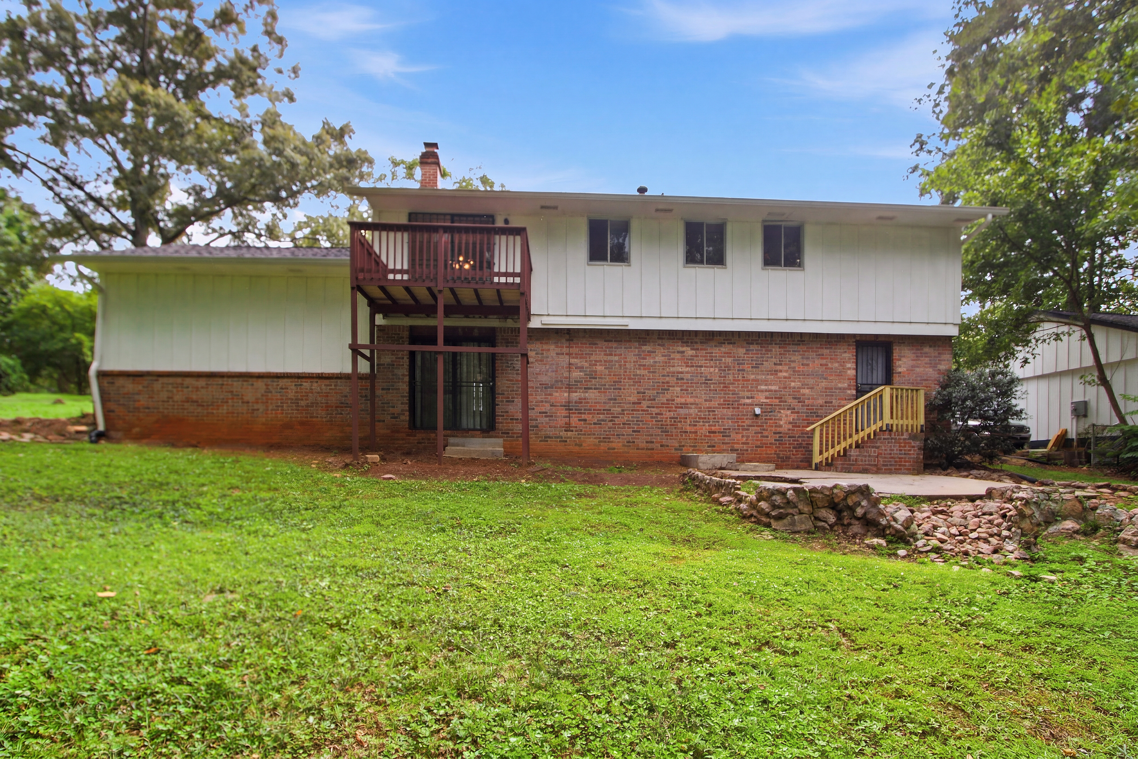 Photo 25 of 30 of 1446 Walnut Ridge Way, Stone Mountain, GA