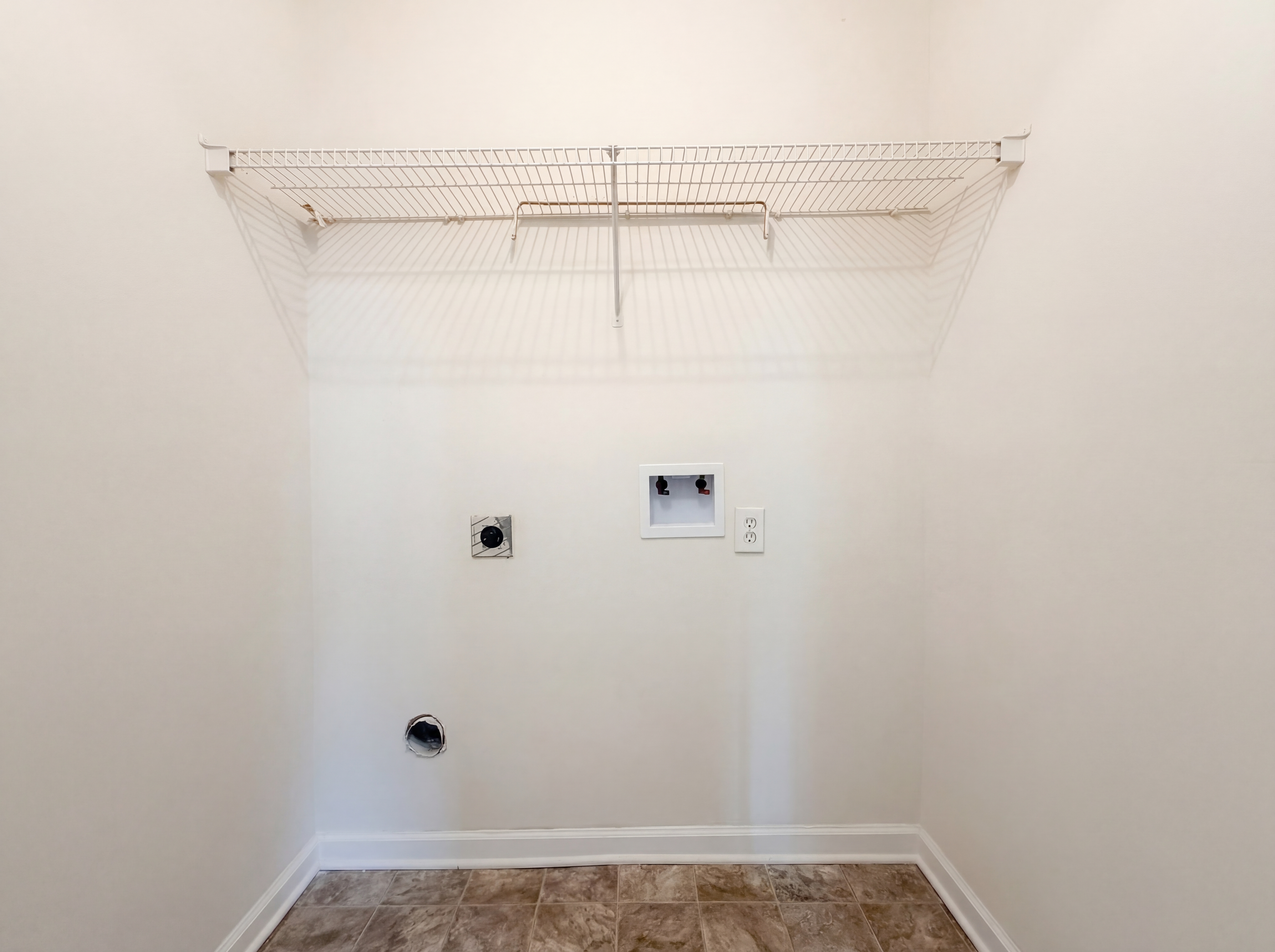 Photo 11 of 23 of 835 Sinclair Way, Jonesboro, GA