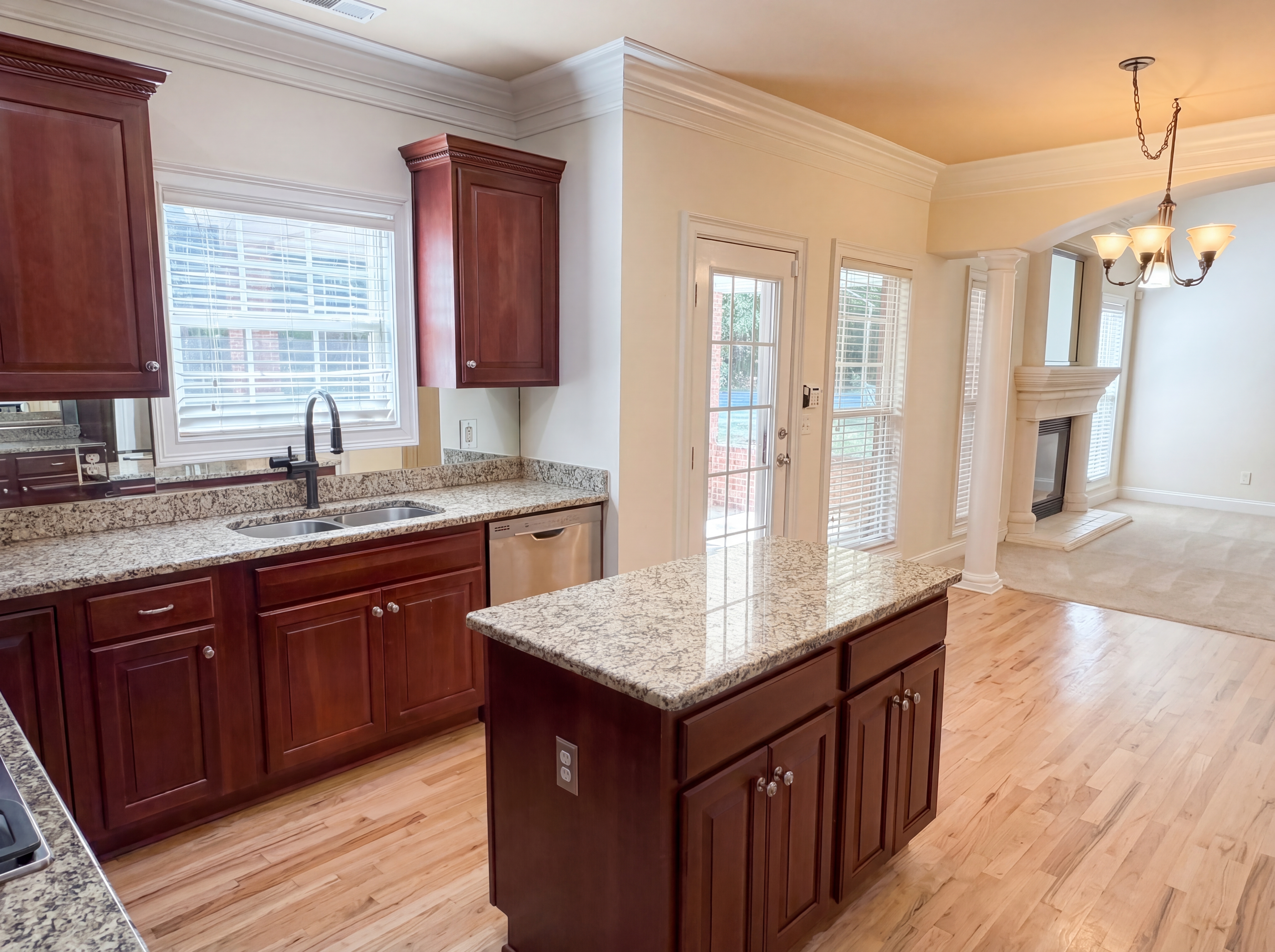 Photo 12 of 64 of 207 Cagle Ct, McDonough, GA