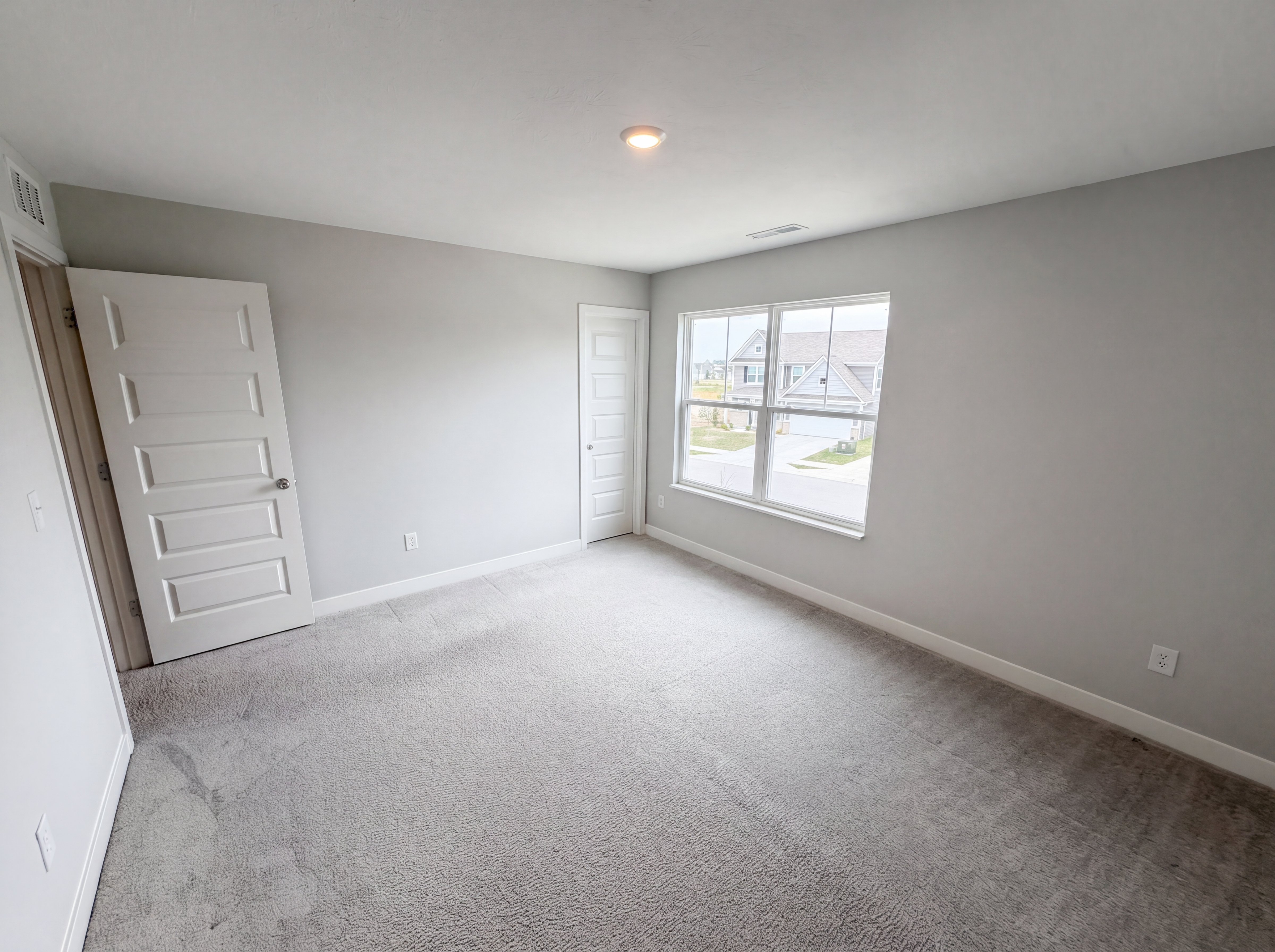 Photo 12 of 29 of 4462 Hovenweep Way, Indianapolis, IN