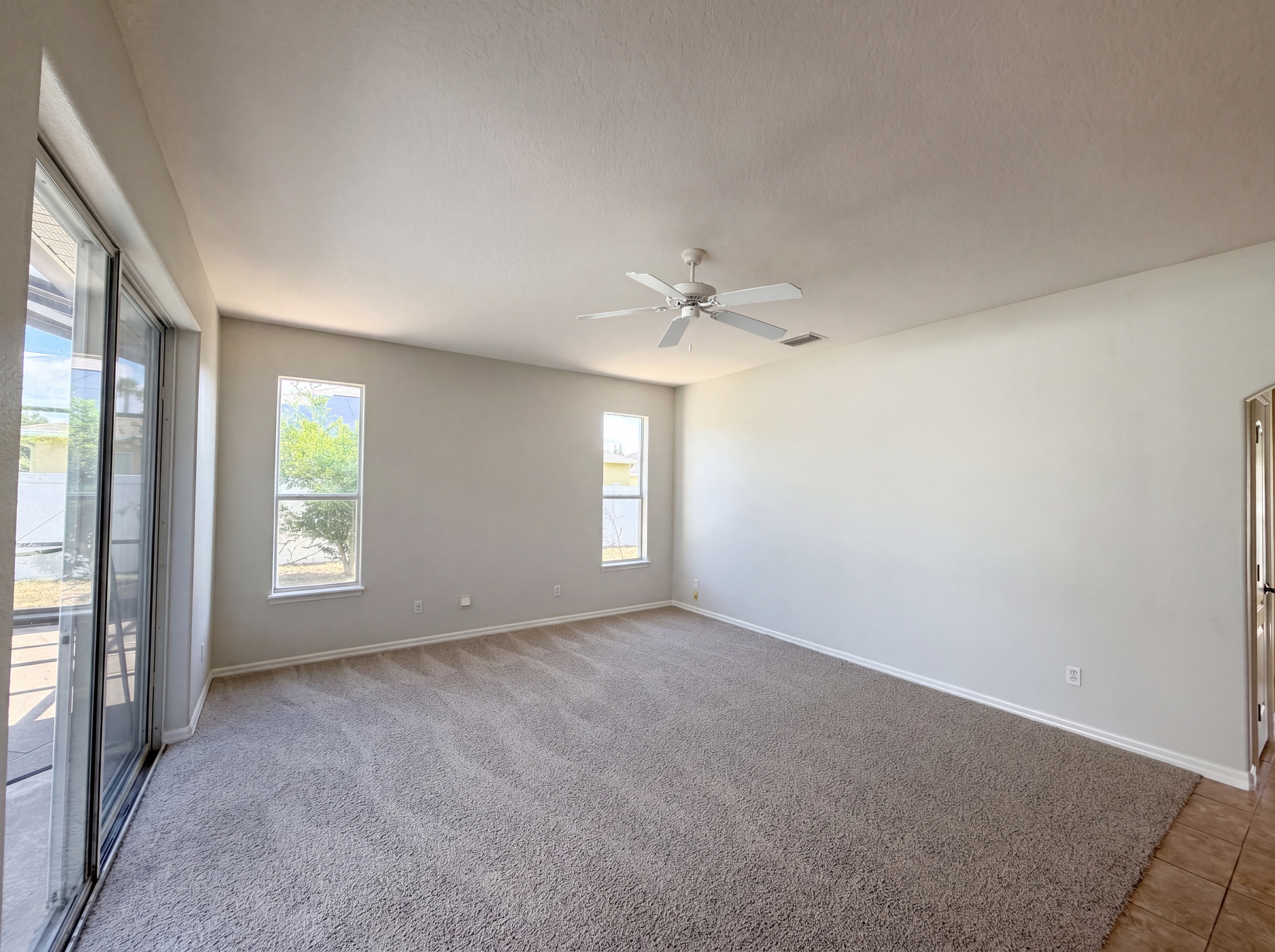 Photo 10 of 28 of 457 Amethyst Ave, Auburndale, FL