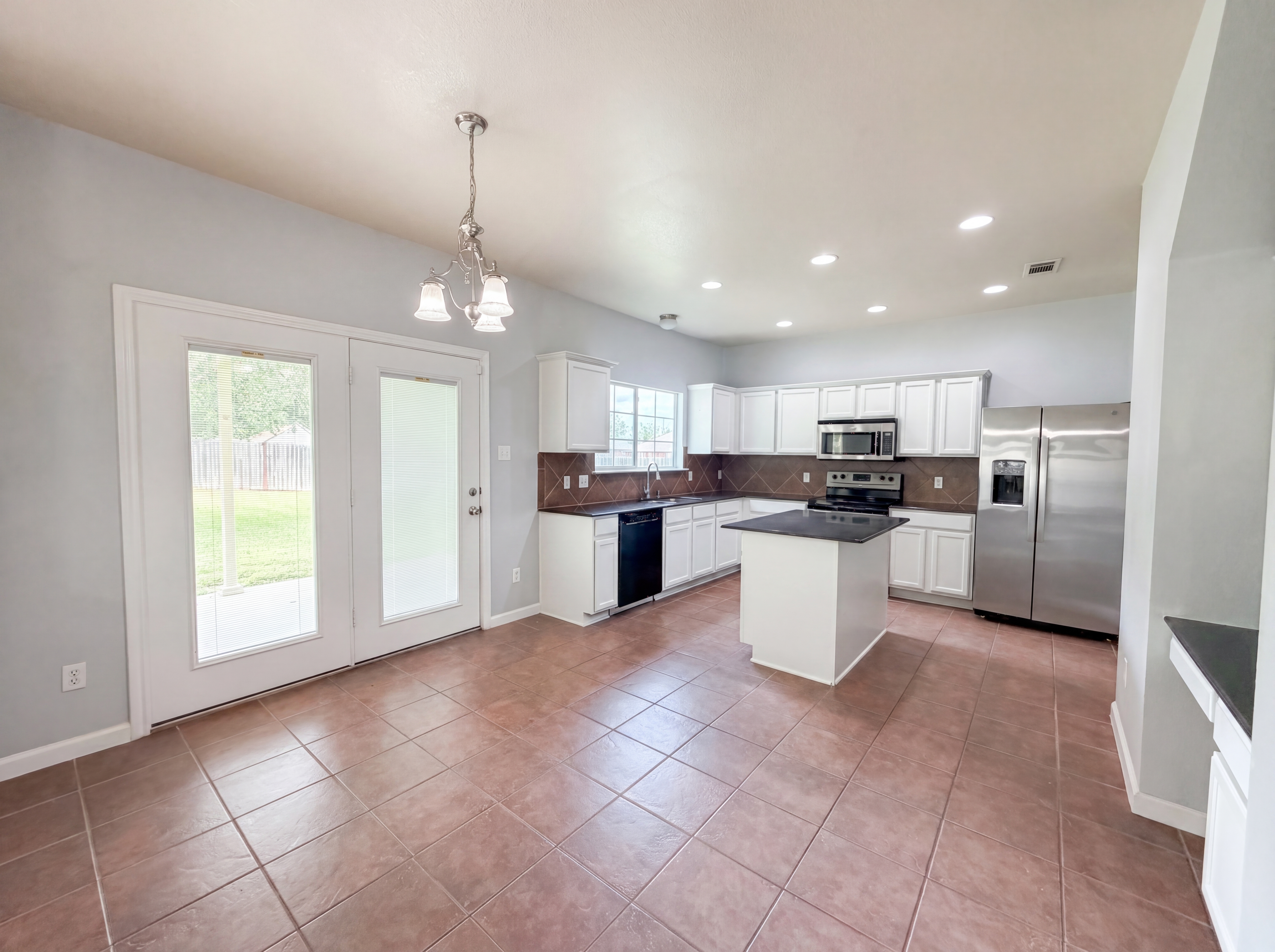 Photo 2 of 19 of 313 Crowfoot Dr, Harker Heights, TX