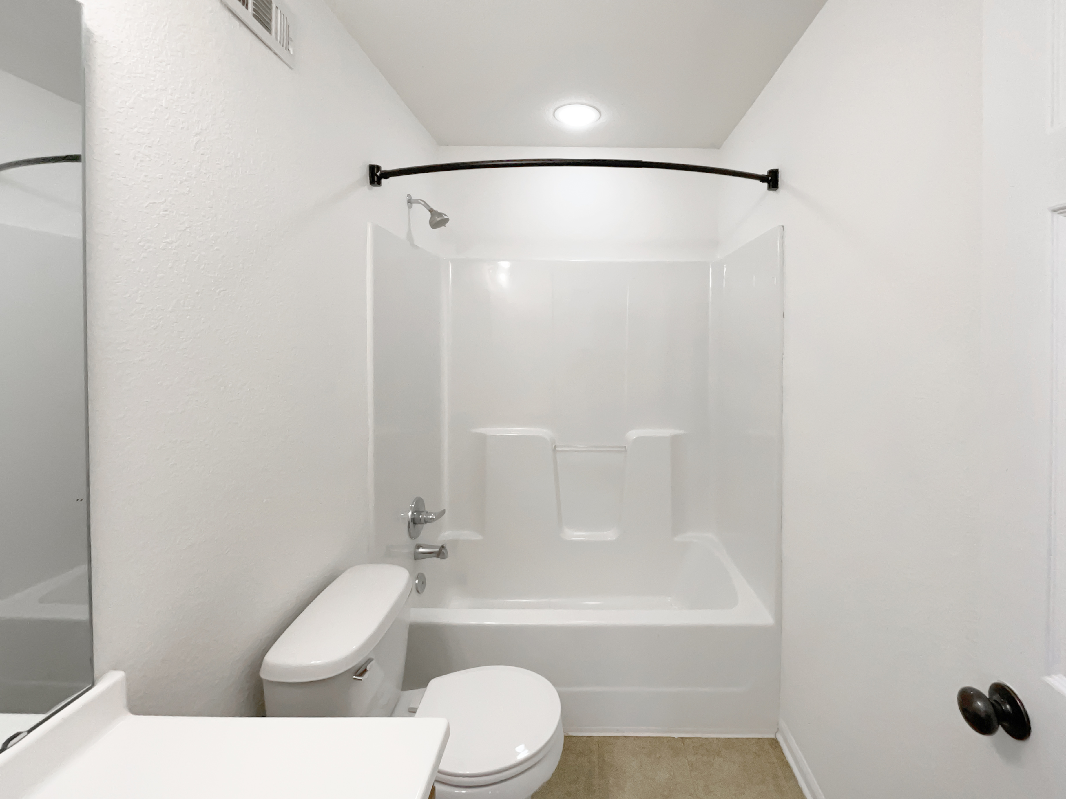 Photo 6 of 22 of 12202 N Highland Ave, Kansas City, MO