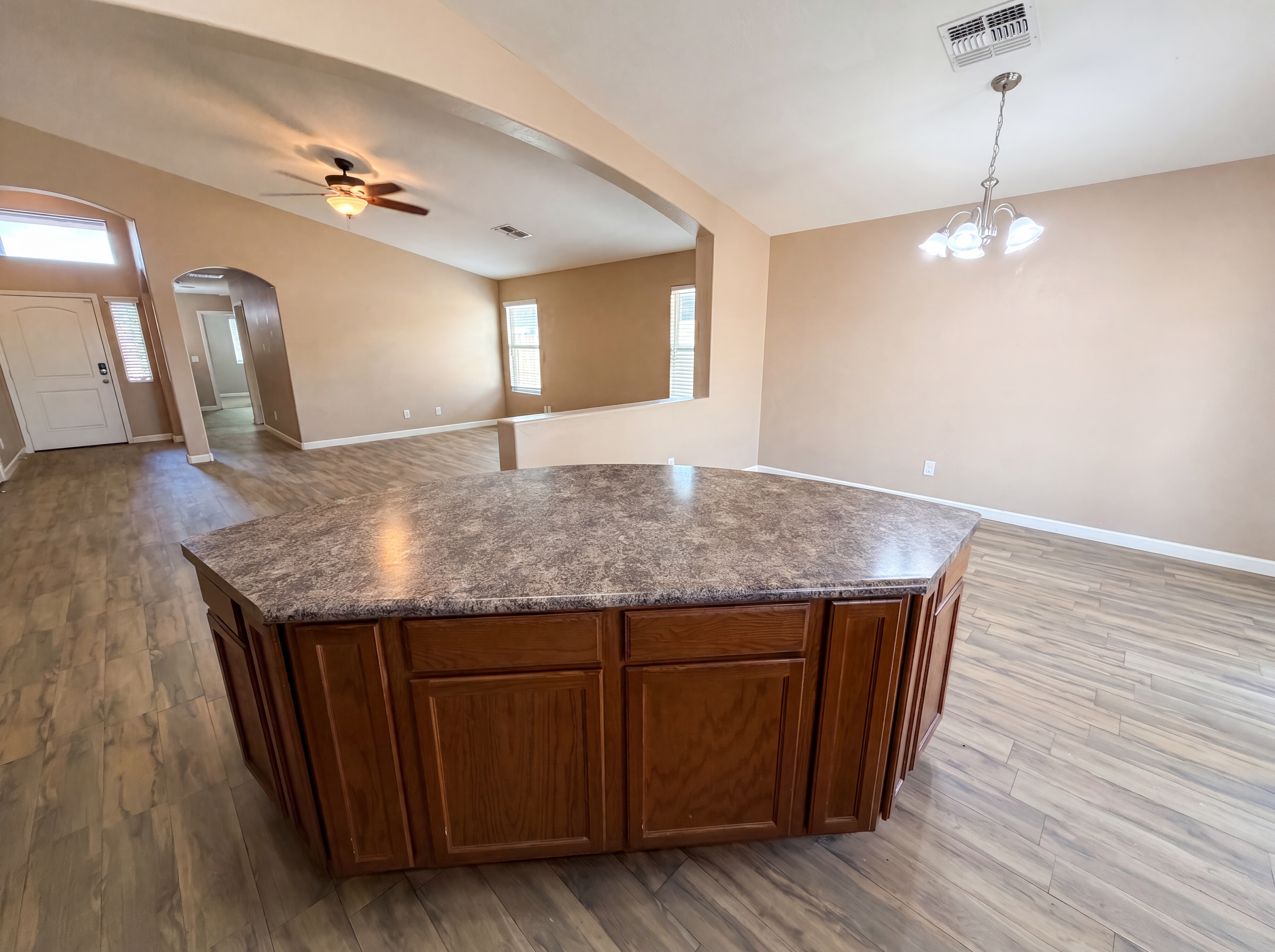Photo 13 of 29 of 4181 S 247th Dr, Buckeye, AZ