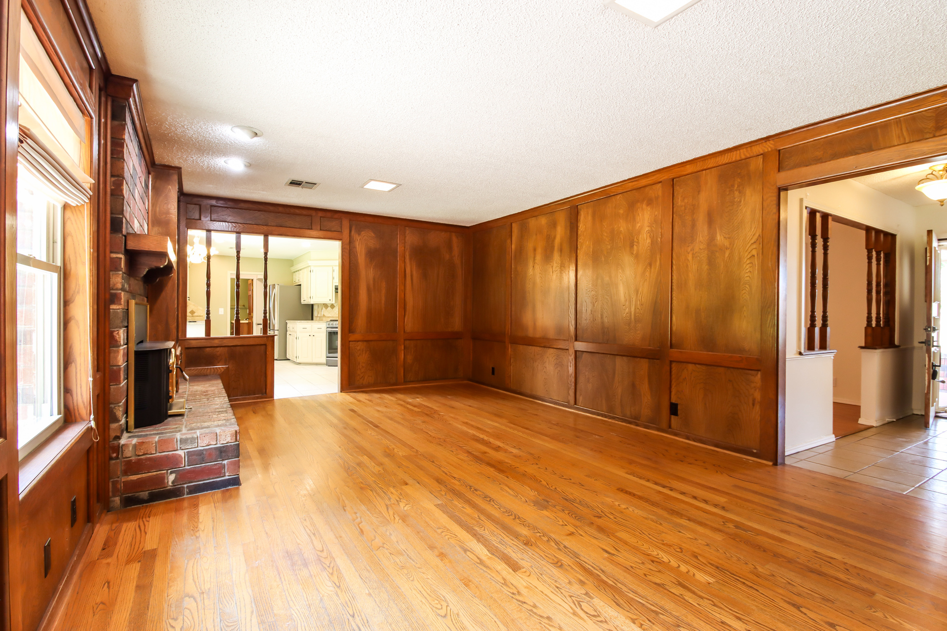 Photo 40 of 46 of 4600 Rolling Hills Dr, Bartlesville, OK