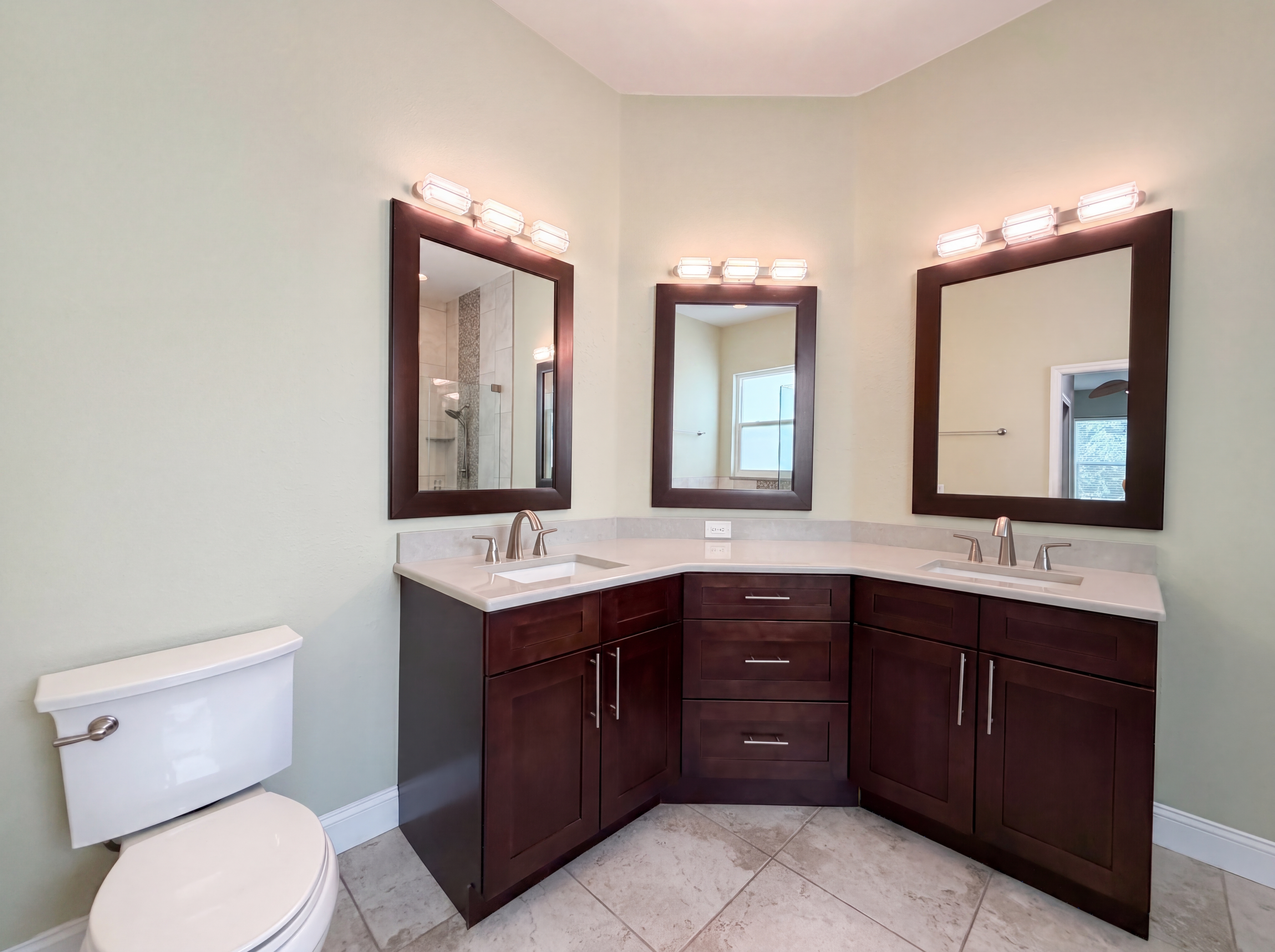 Photo 16 of 31 of 7841 Kavanagh Ct, Sarasota, FL