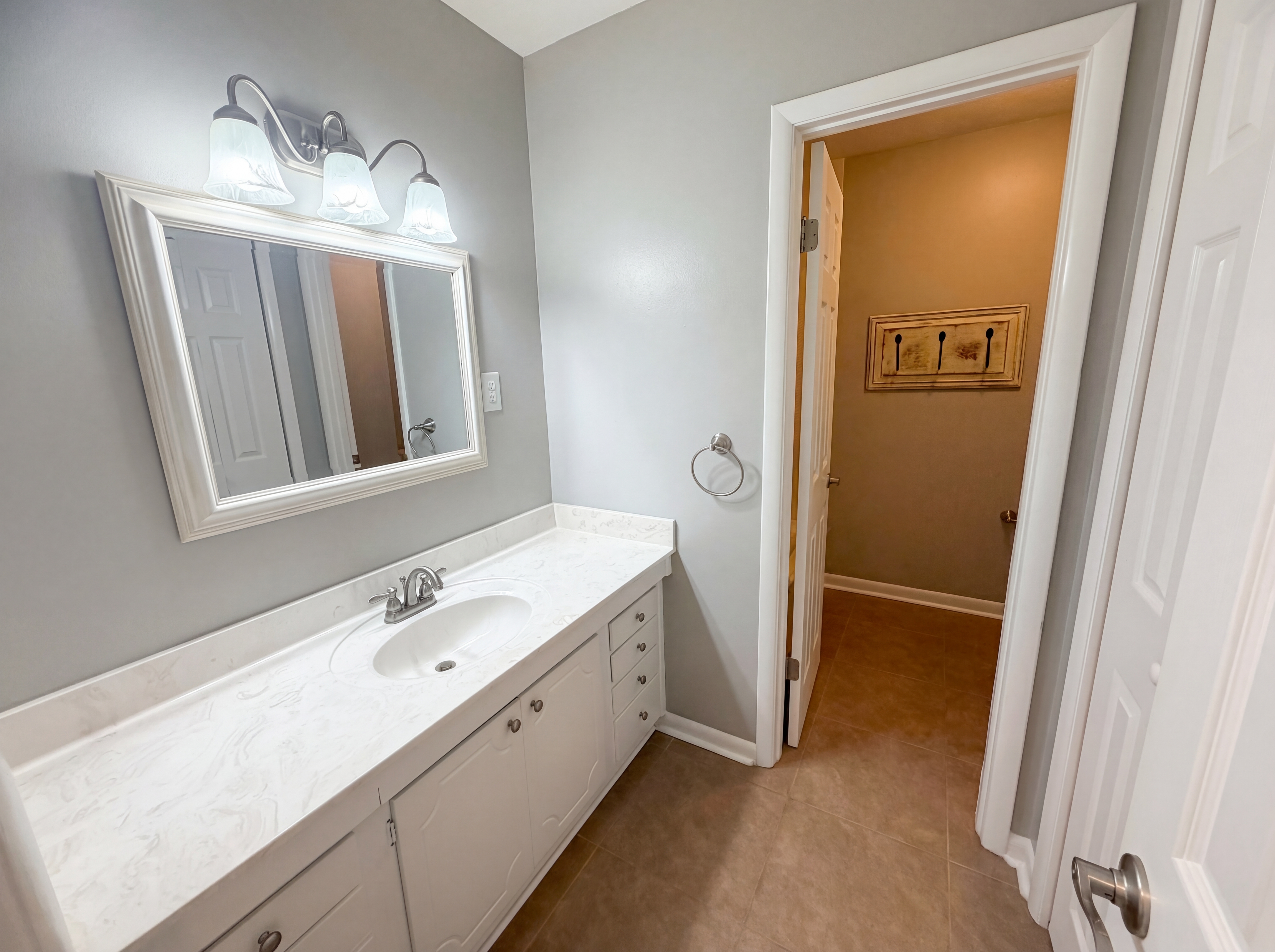 Photo 8 of 16 of 636 Merioneth Dr NE, Fort Walton Beach, FL