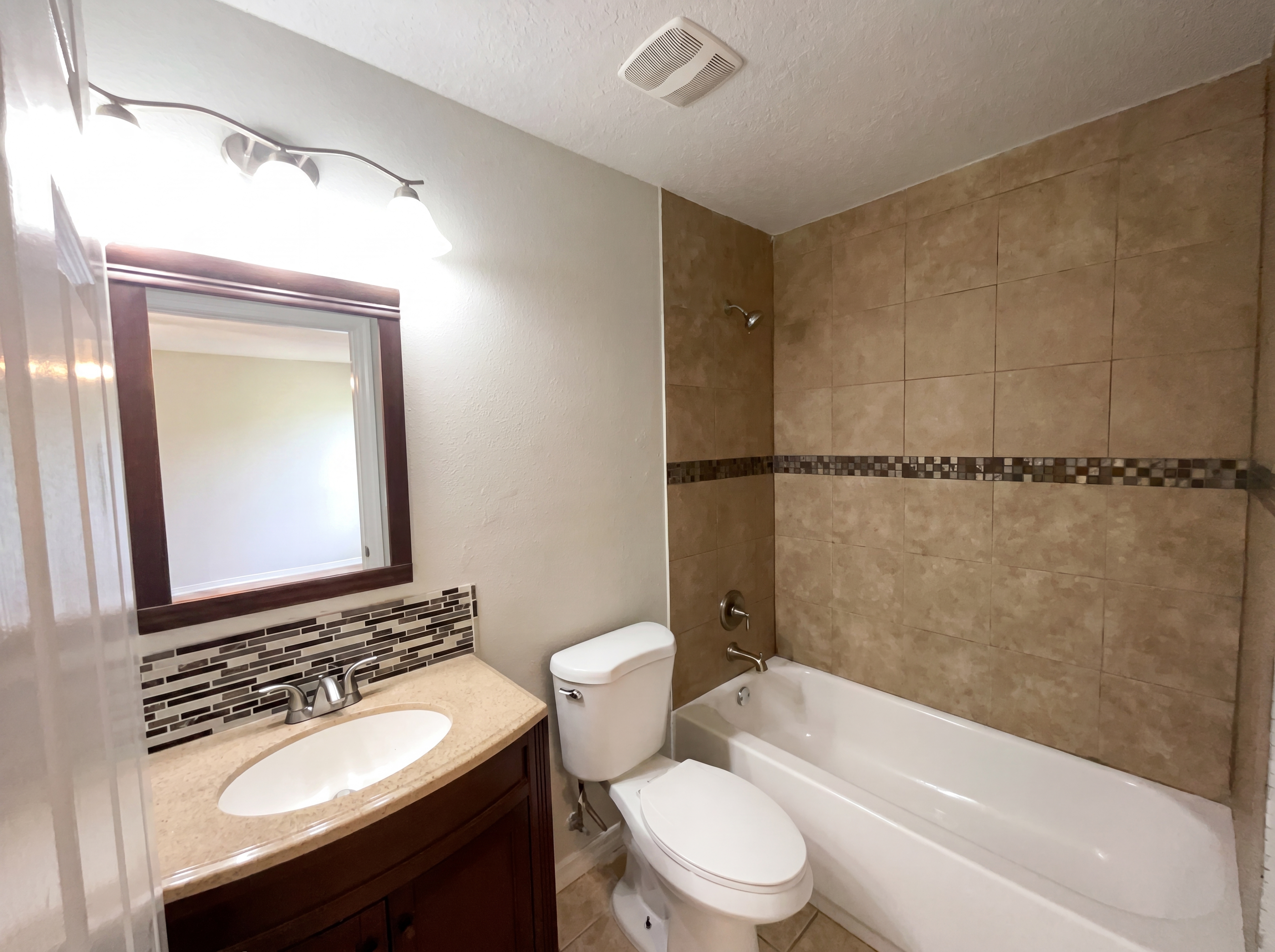 Photo 20 of 25 of 1801 Missouri Ave, Saint Cloud, FL