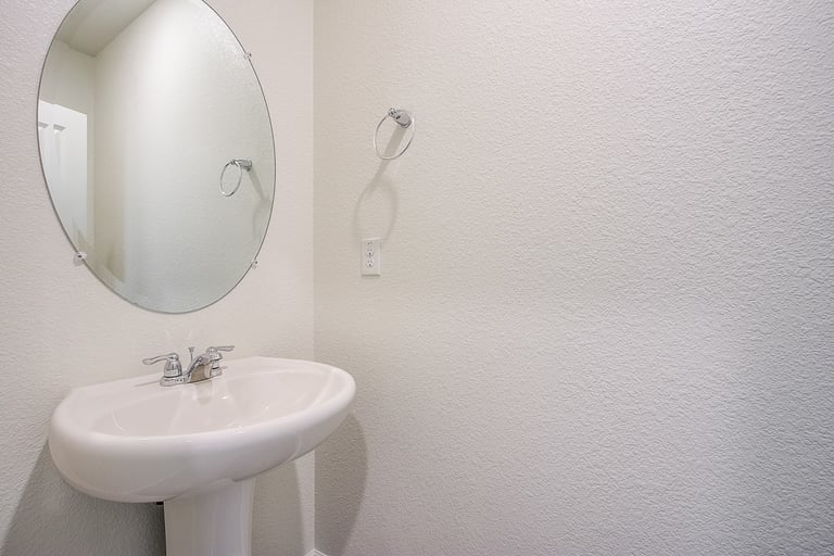 Photo 16 of 30 - 1321 Harvest Glen Way, Sacramento, CA 95834