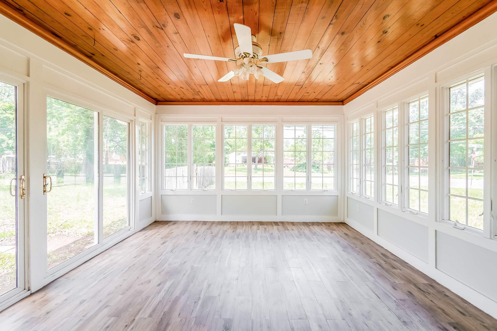 Photo 8 of 23 of 9206 Peabody St, Manassas, VA