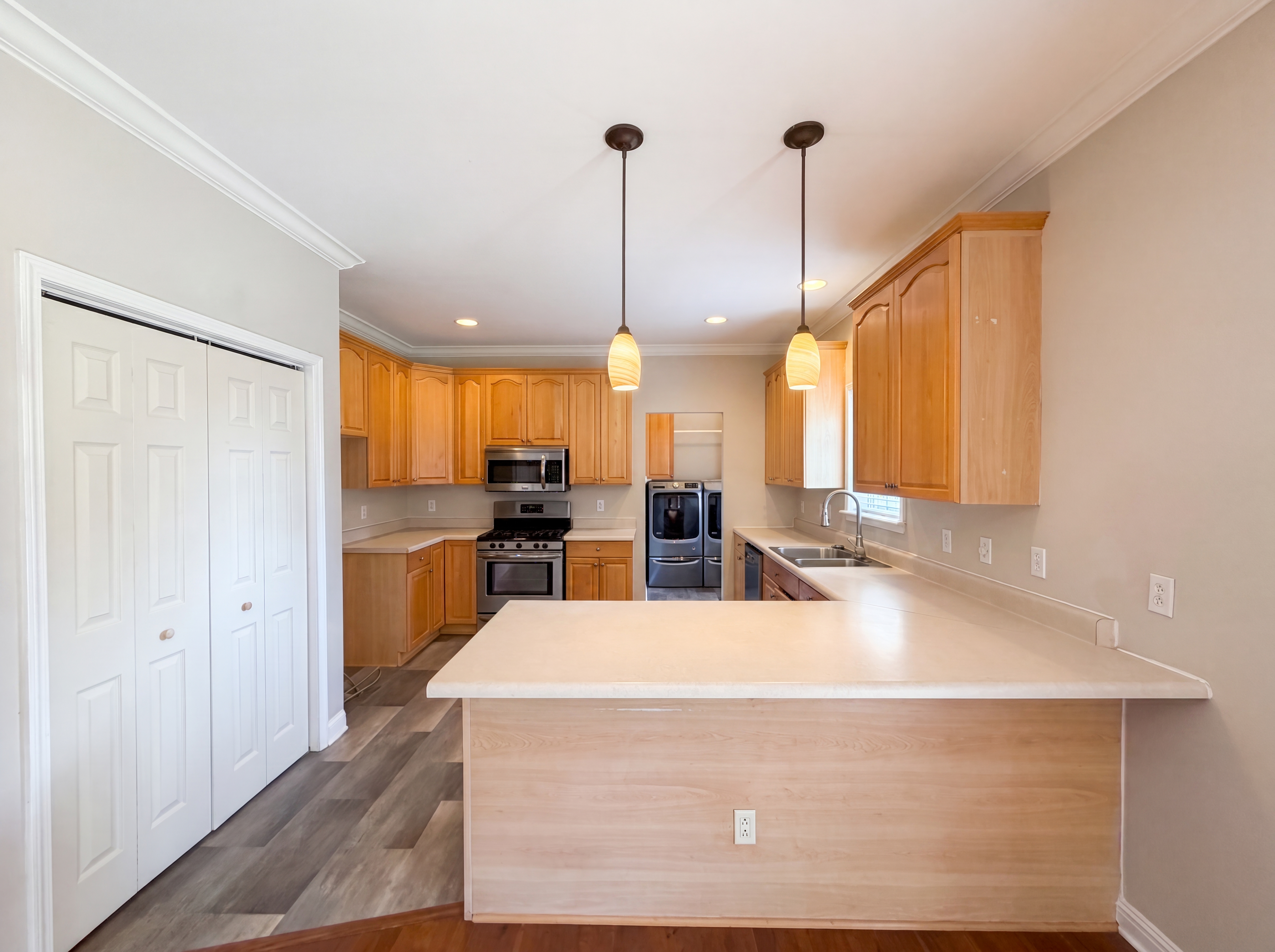Photo 2 of 19 of 3622 Gibson Rd, Durham, NC