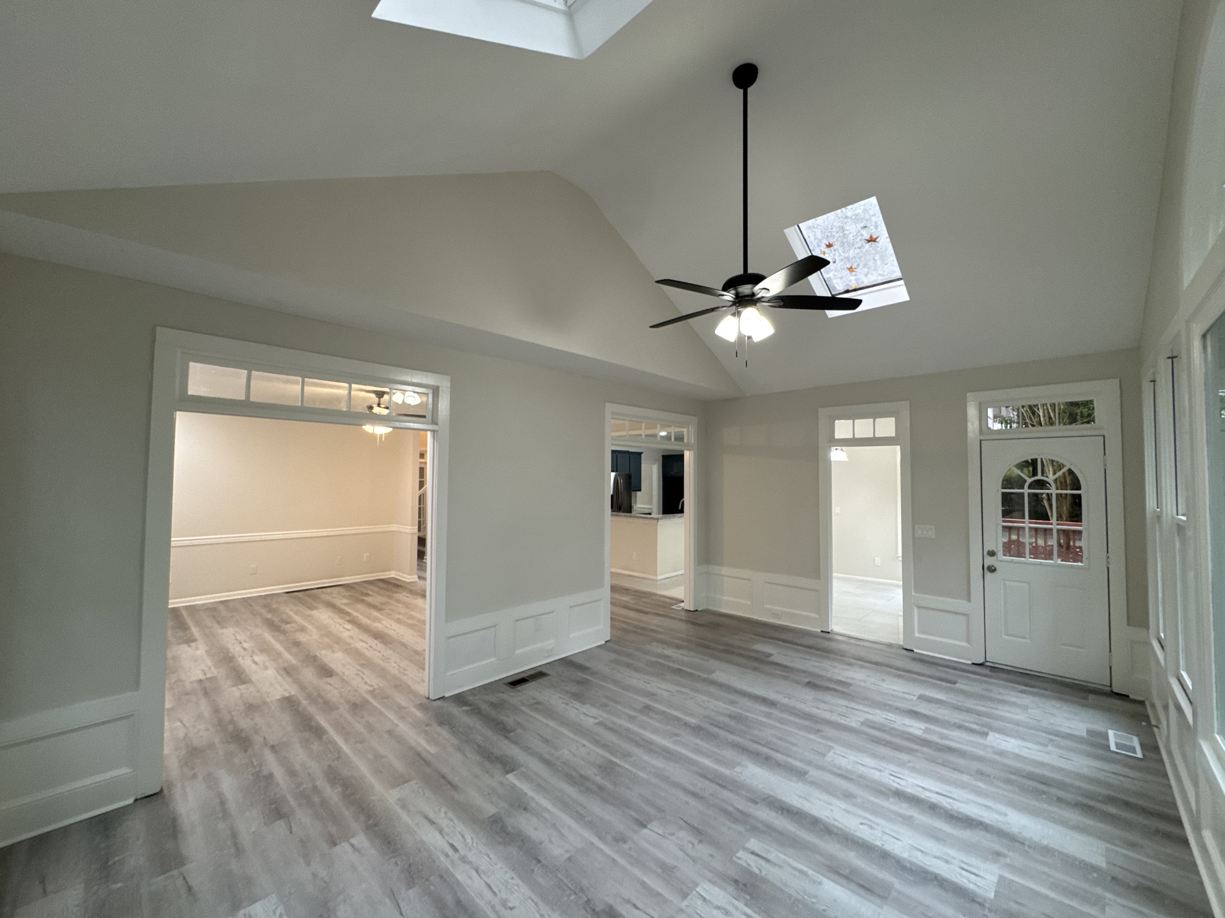 Photo 15 of 29 of 9078 Prospect Ct, Jonesboro, GA