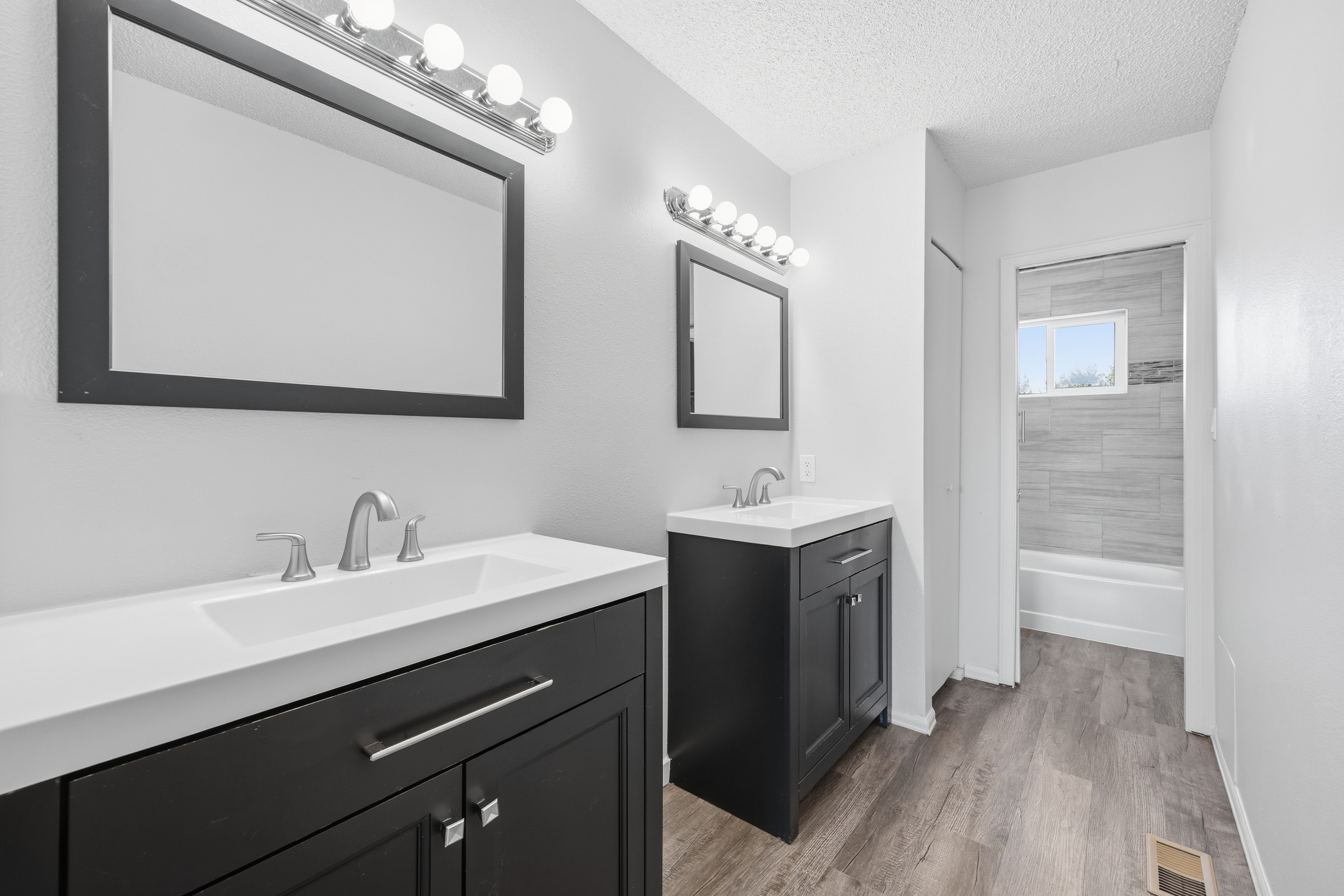 Photo 31 of 39 of 4571 Sunnyhill Dr, Colorado Springs, CO