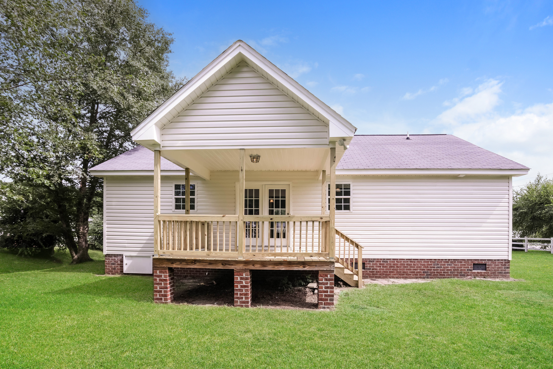 Photo 5 of 21 of 5005 Mill Br, Wilson, NC