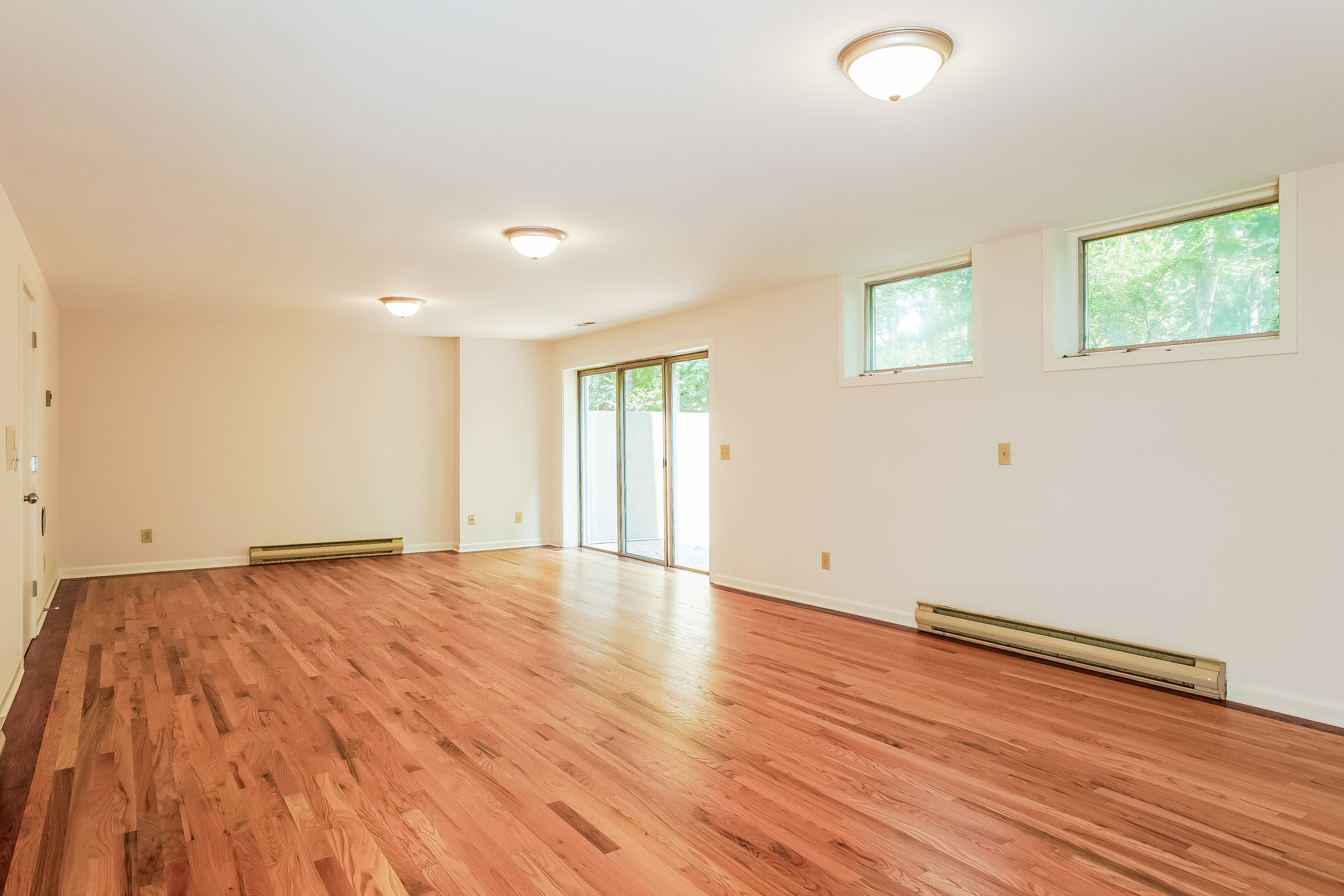 Photo 16 of 46 of 737 Pinehurst Dr, Chapel Hill, NC